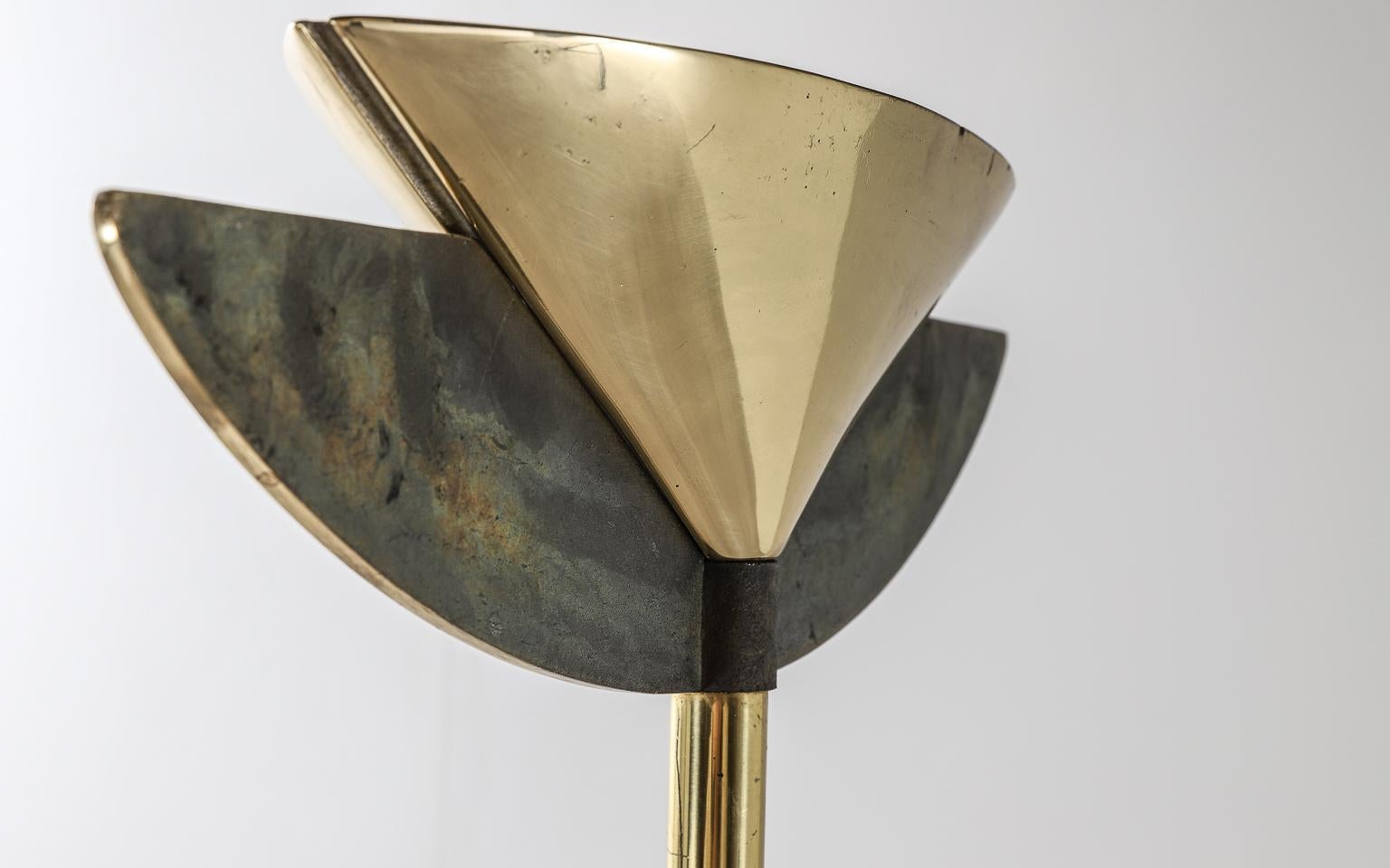 Italian 1960s Brass & Iron Floor Lamp For Sale 2