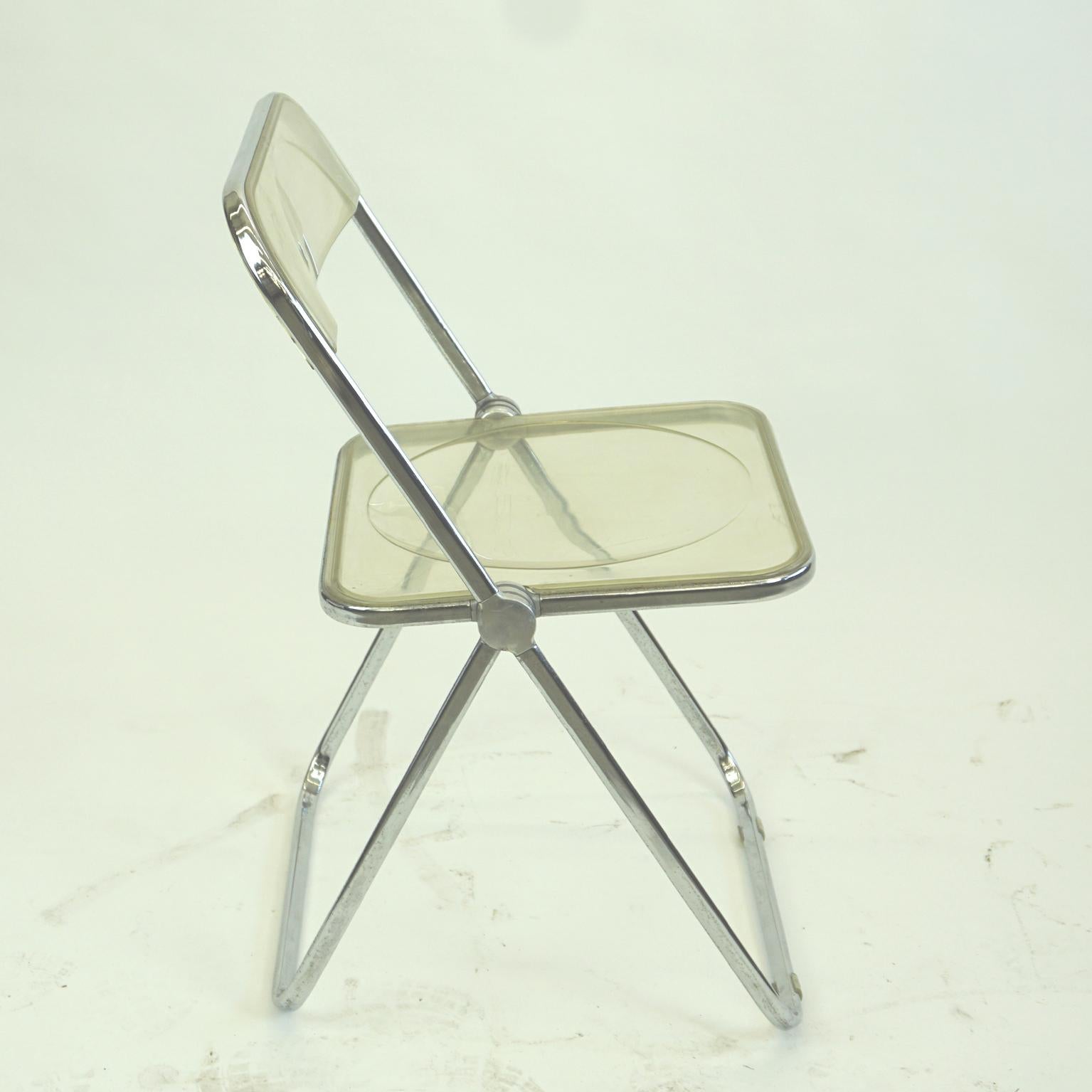 Chaise pliante italienne des années 1960 en chrome et Lucite Plia de G. Piretti pour Castelli Bon état - En vente à Vienna, AT