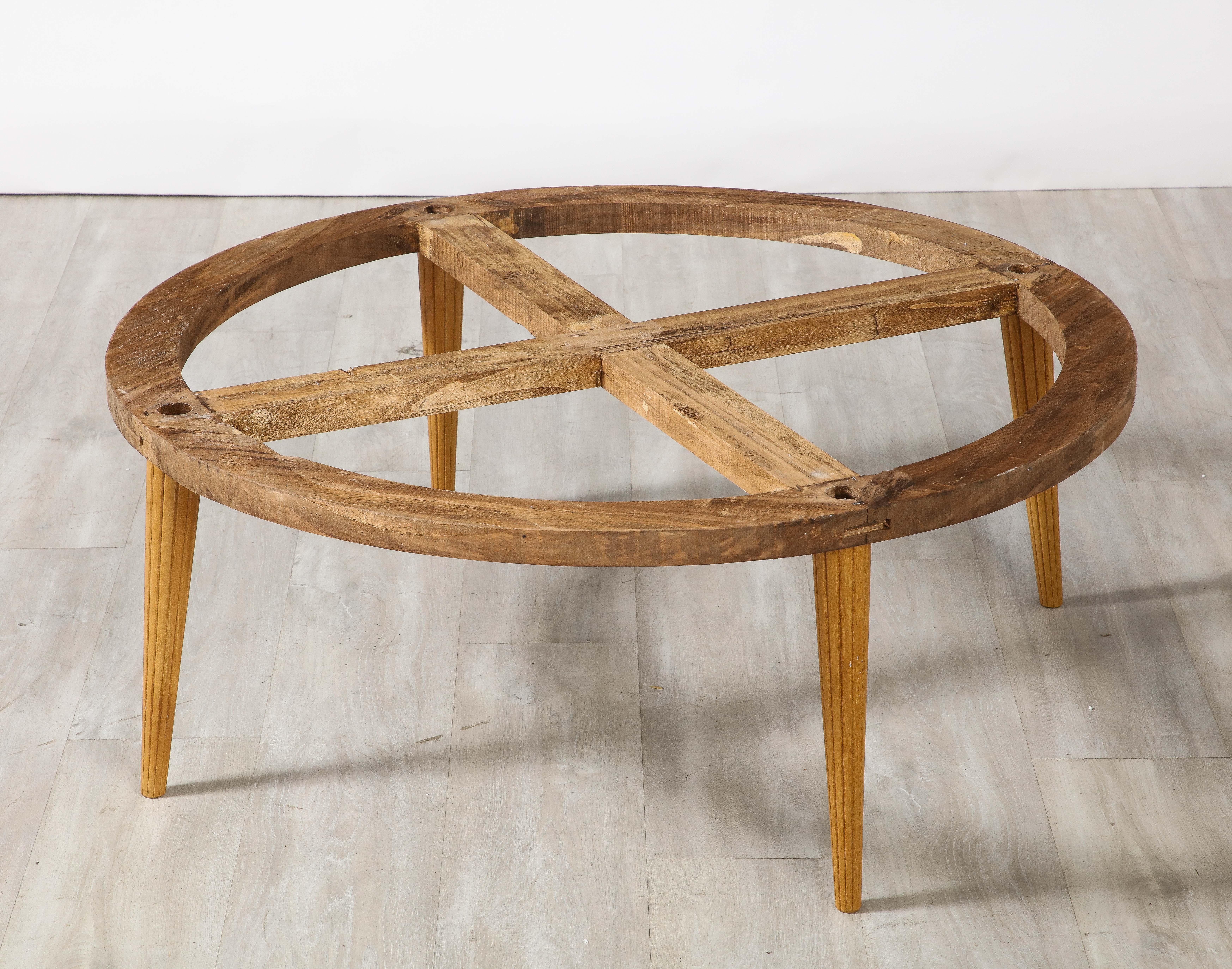 Italian 1960's Circular Coffee Table with Oak Fluted Base and Agate Top For Sale 10