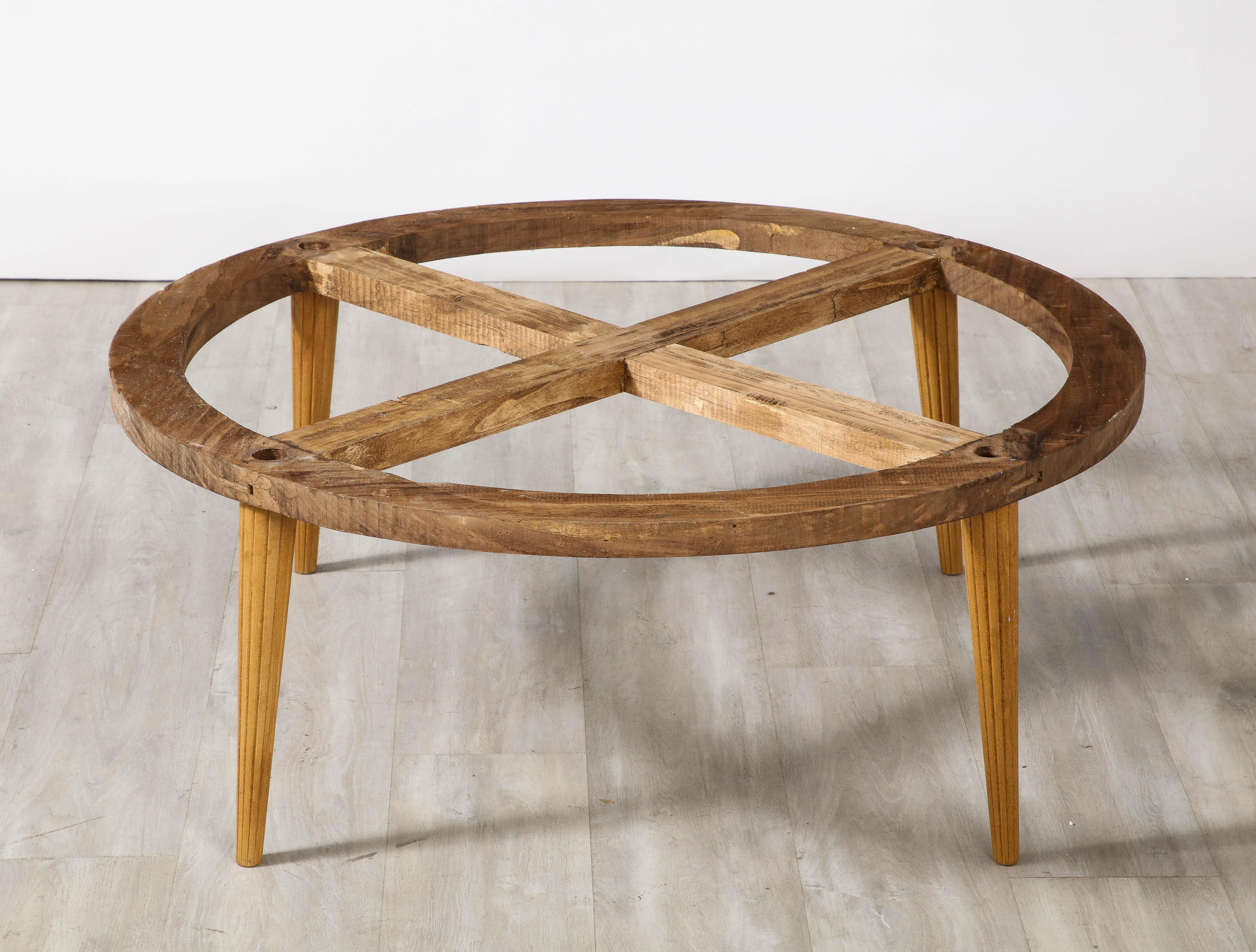 Italian 1960's Circular Coffee Table with Oak Fluted Base and Agate Top For Sale 11