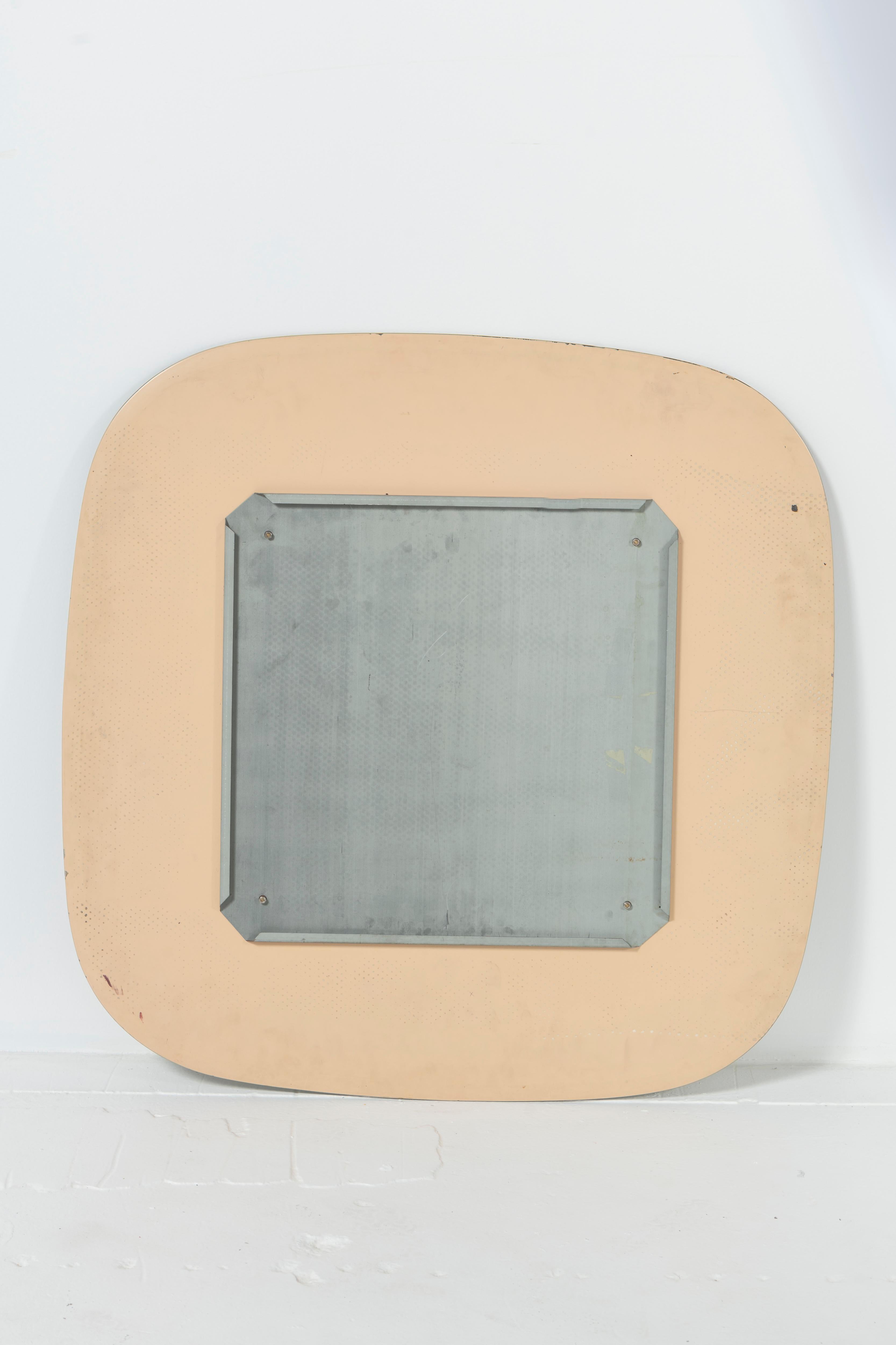 Miroir circulaire italien des années 1960 avec cadre carré en verre brun fumé en vente 5