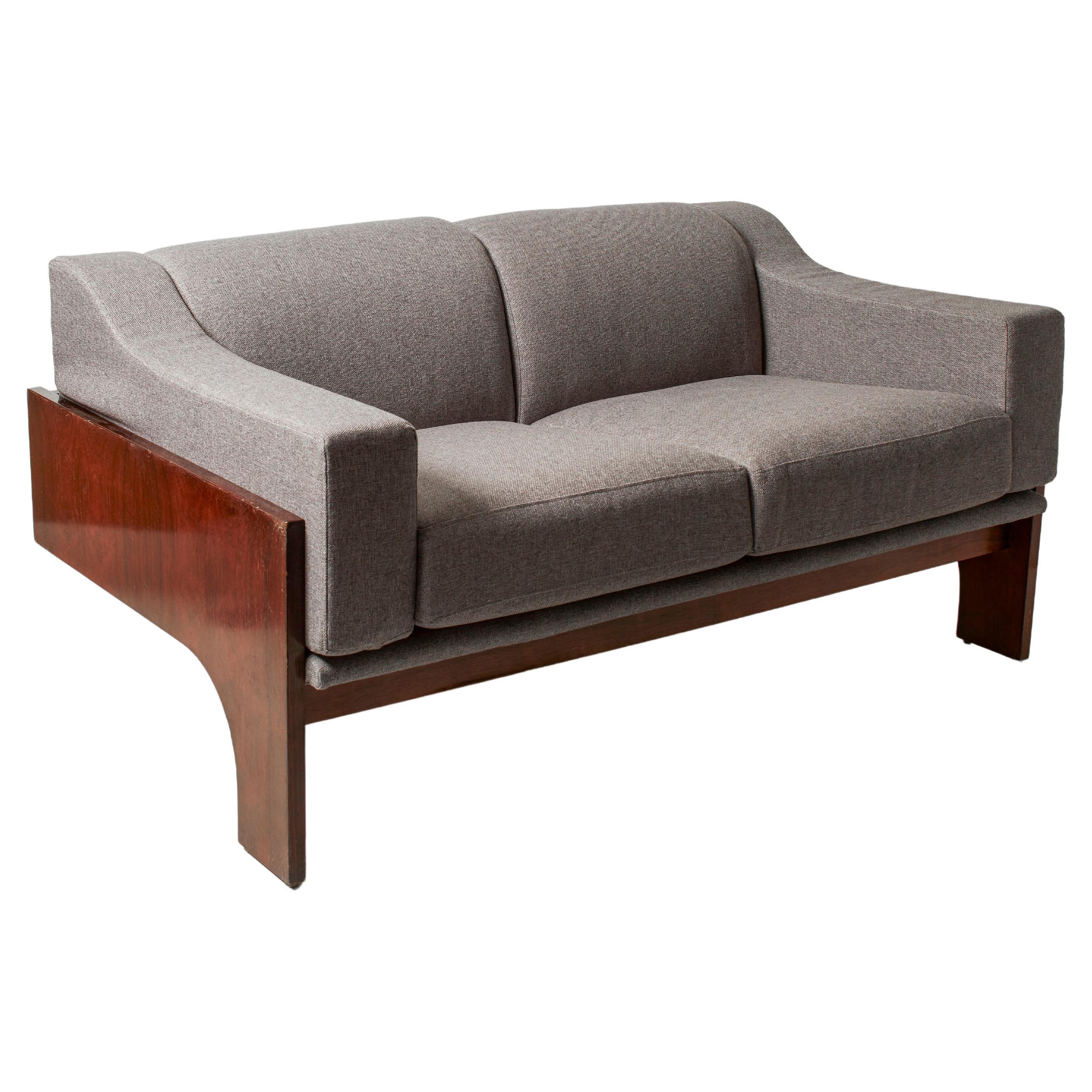 1960's Italy Claudio Salocchi for Sormani Rosewood Settee For Sale