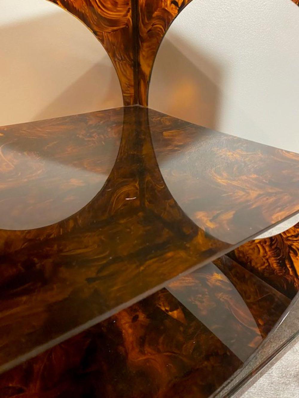 Mid-20th Century Italian 1960s Coffee Table In Plexiglass And Brass Romeo Rega Style For Sale