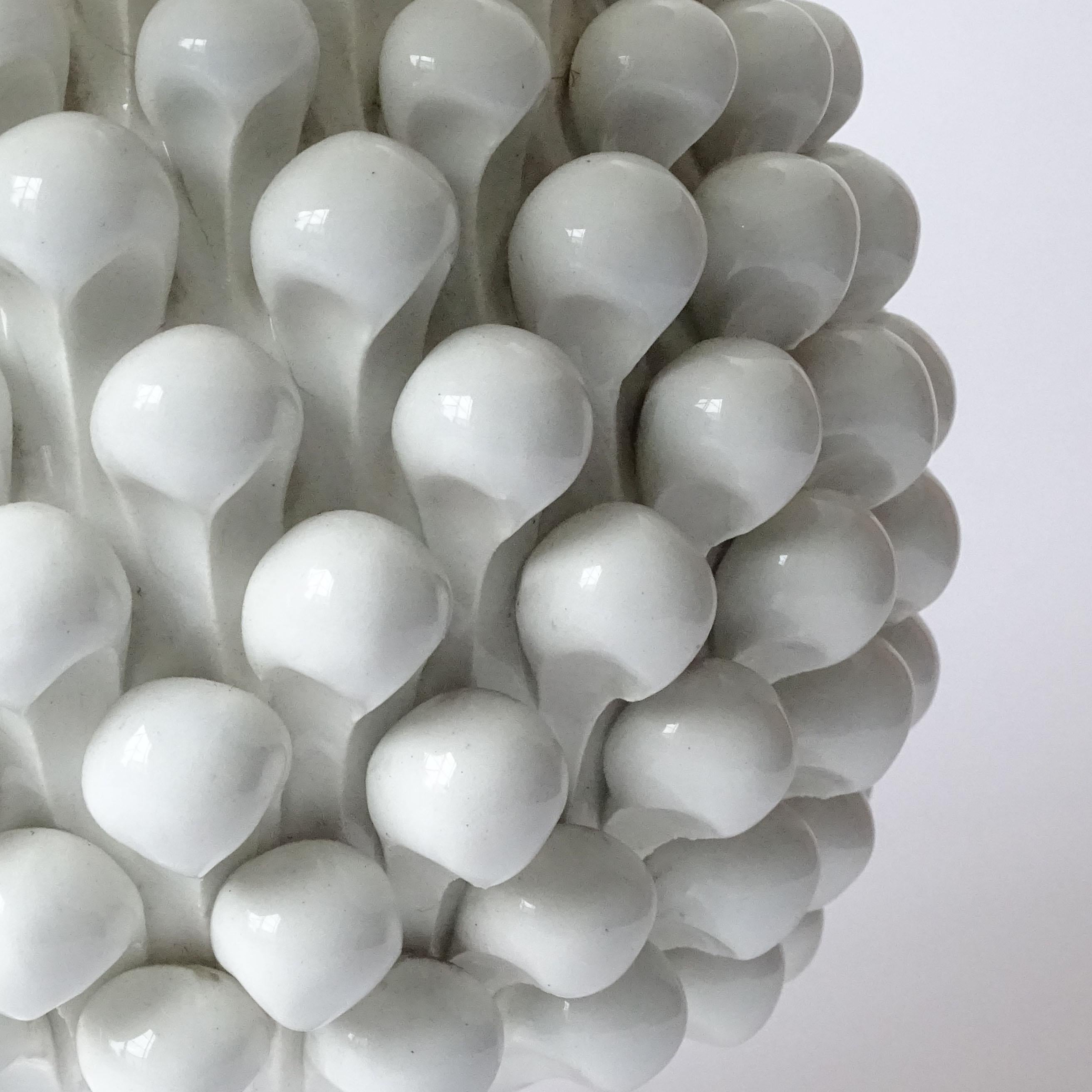 Mid-20th Century Italian 1960s Ferlaro White Ceramic Pine Cone Table Lamp For Sale