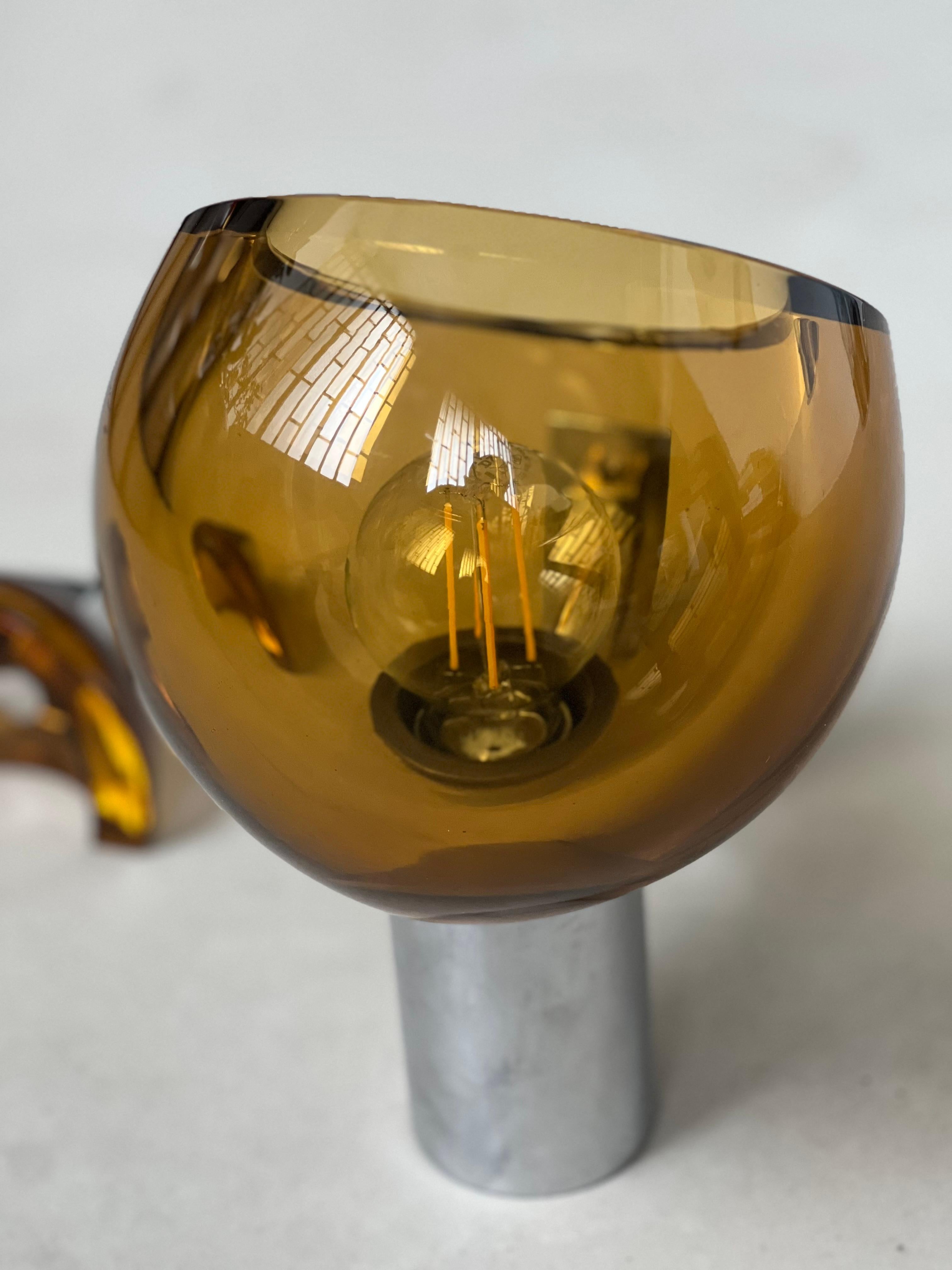 Italian 1960's Flavio Poli for Seguso Applique, amber glass and chromed steel For Sale 4