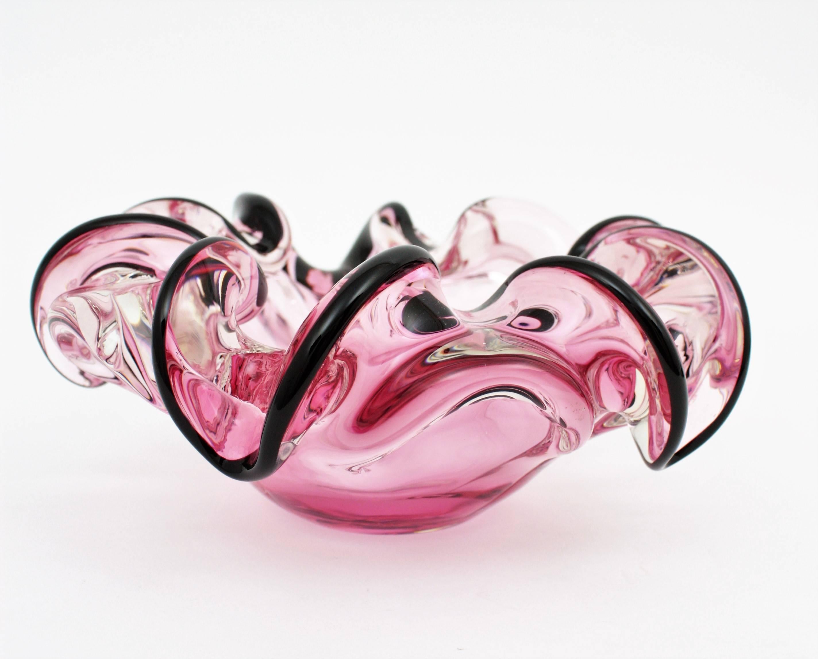 Italian 1960s Handblown Pink and Black Sommero Murano Art Glass Flower Bowl 6