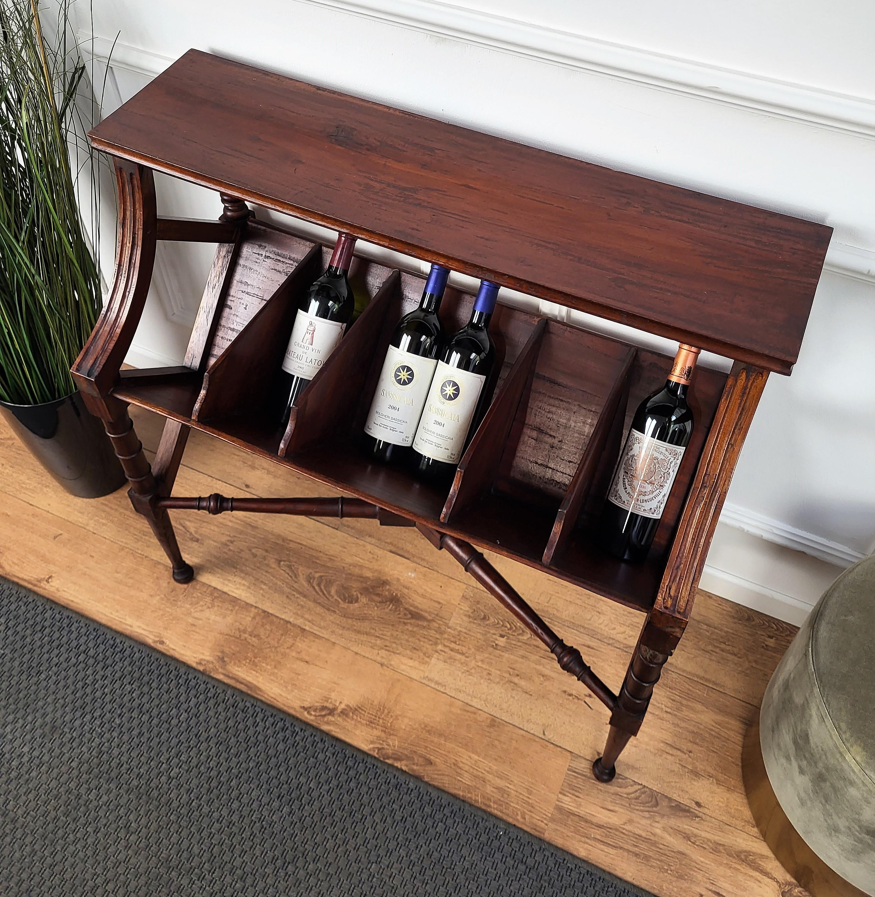 Wood Italian 1960s Mid-Century Modern Wine Dry Bar Cocktail Cabinet Side Table For Sale
