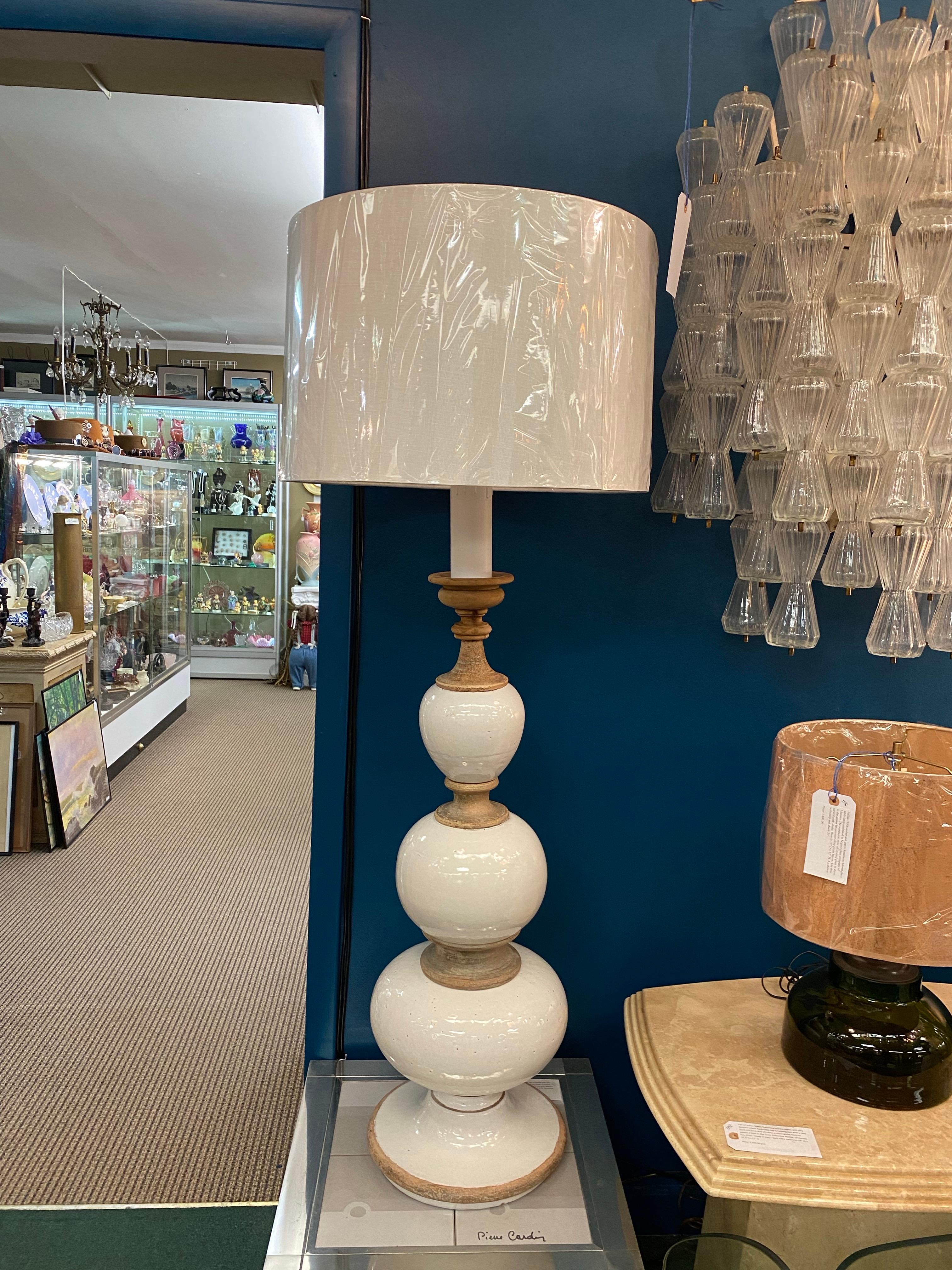 Mid-Century Modern Italian 1960s Monumental Ugo Zaccagnini Table Lamp For Sale