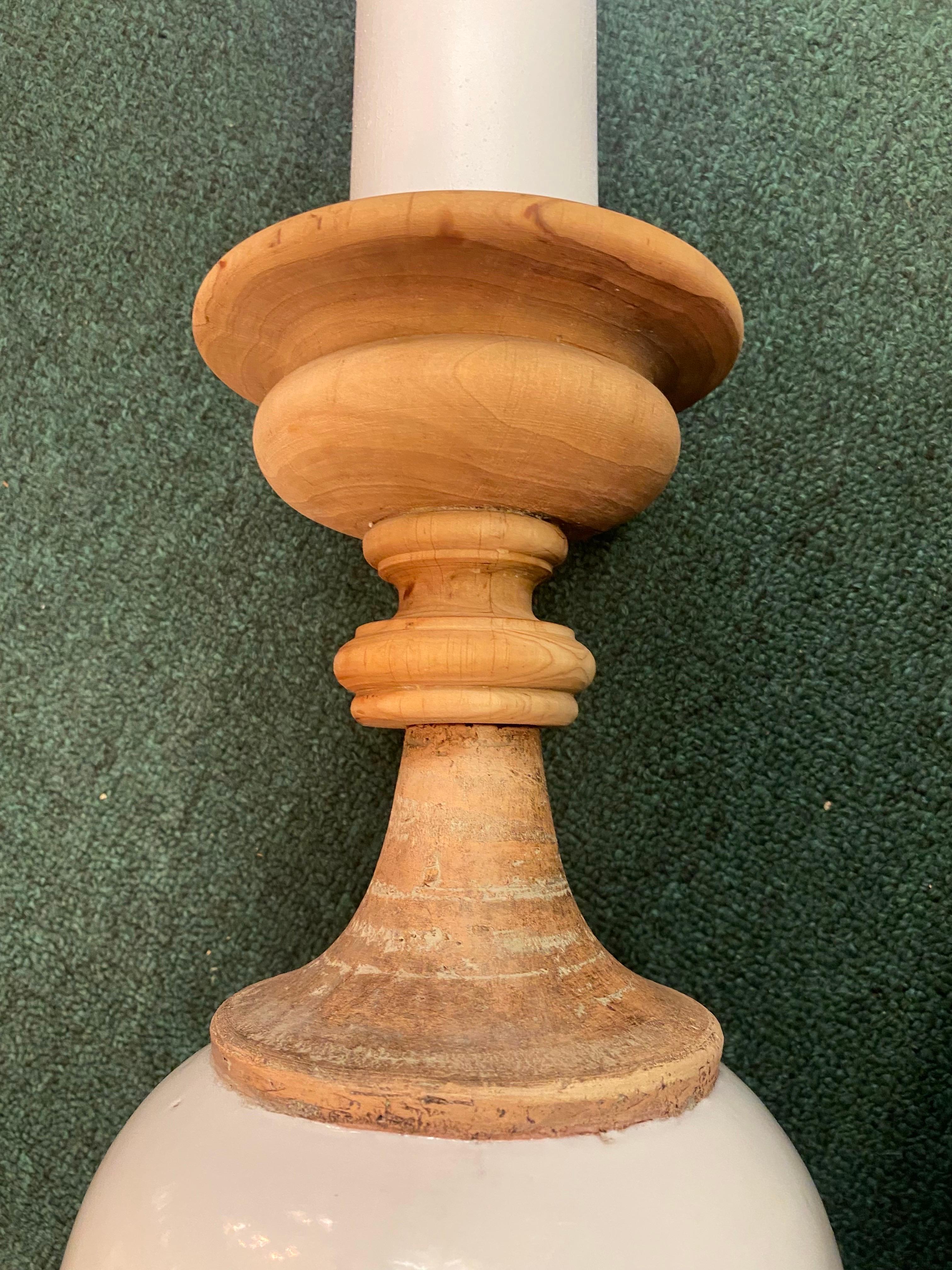Italian 1960s Monumental Ugo Zaccagnini Table Lamp For Sale 3
