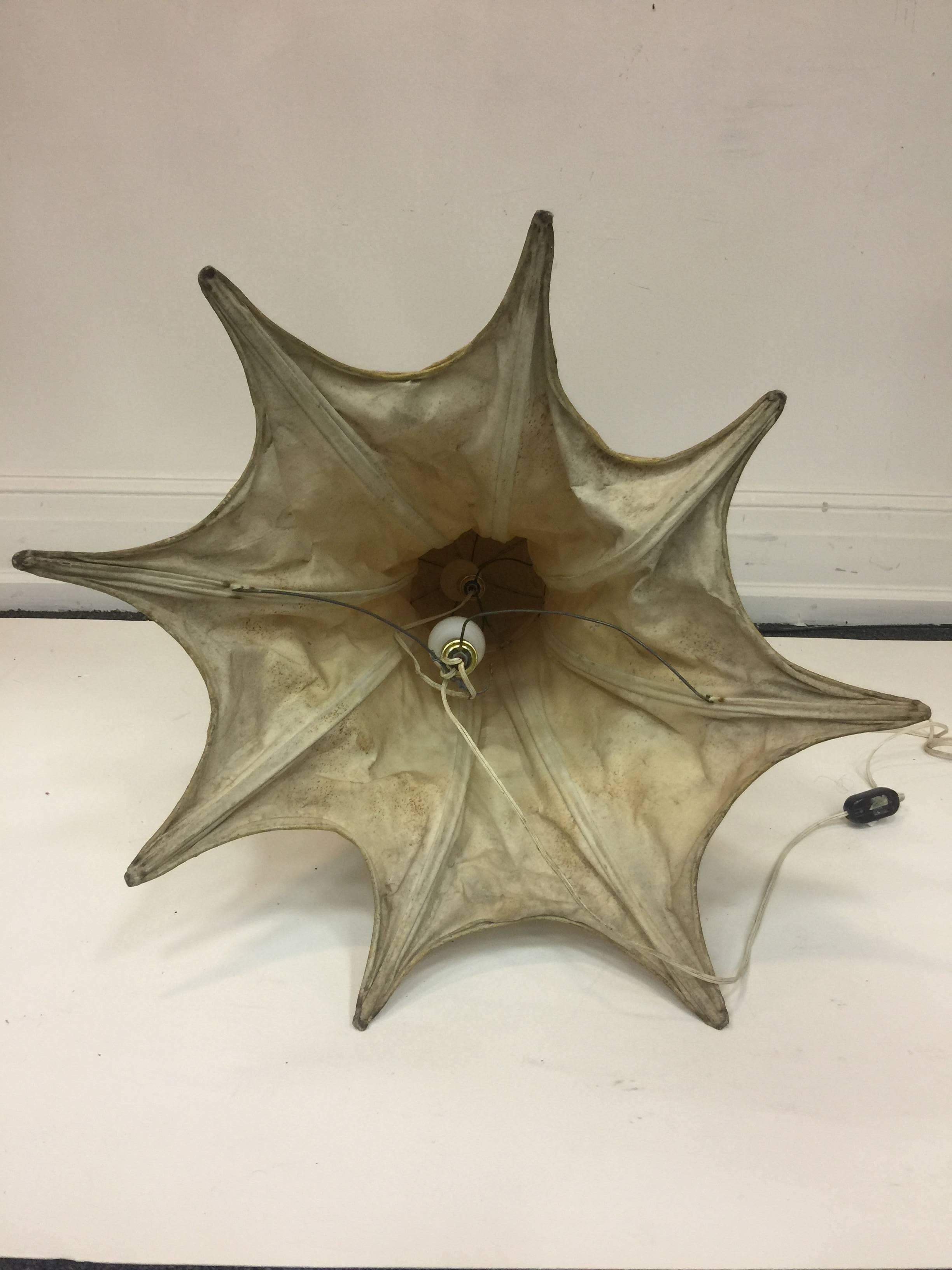 Italian 1960s Parchment Octopus Form Lamp For Sale 8