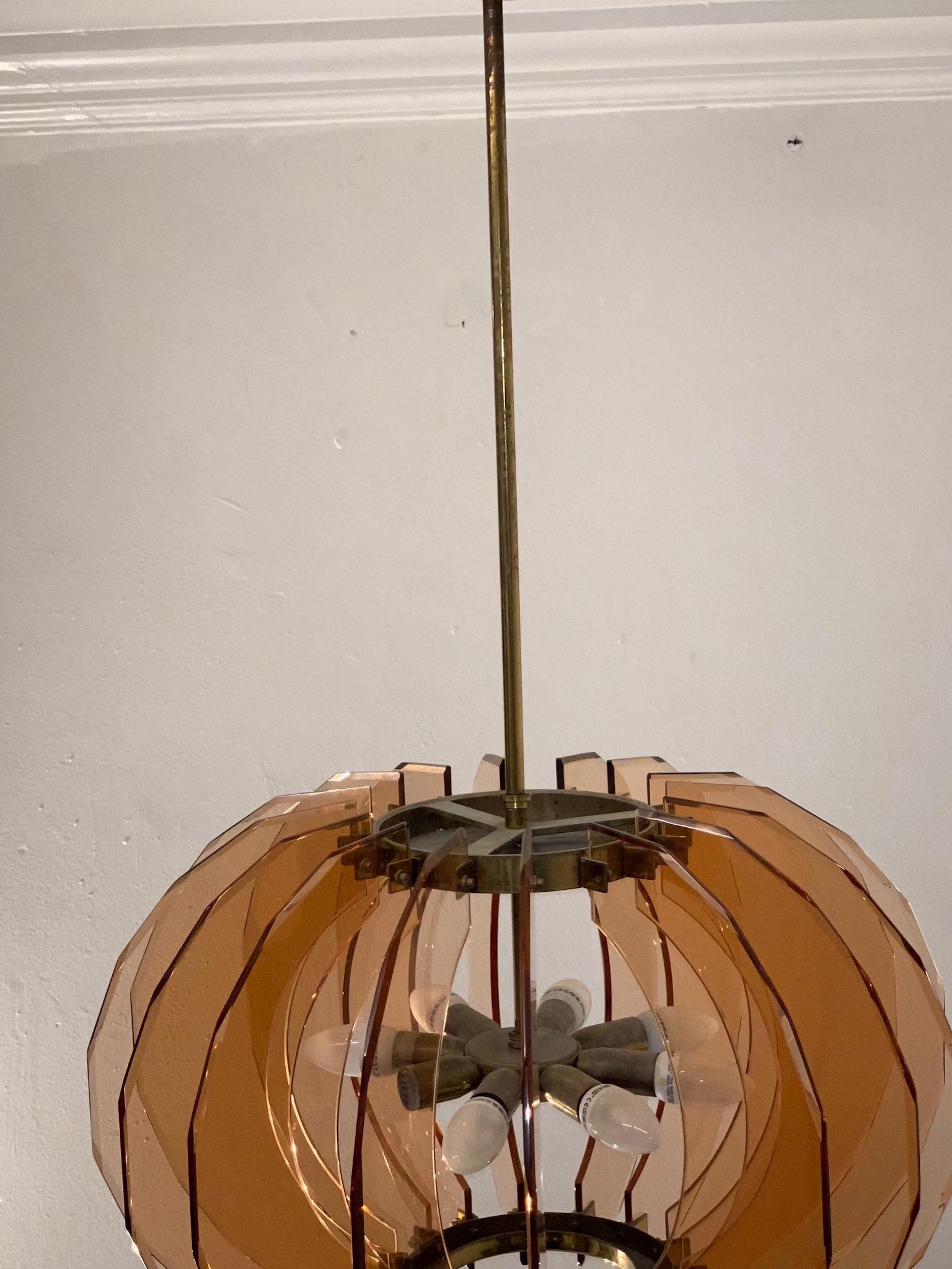 Italian 1960s Pendant Light In Good Condition For Sale In London, GB