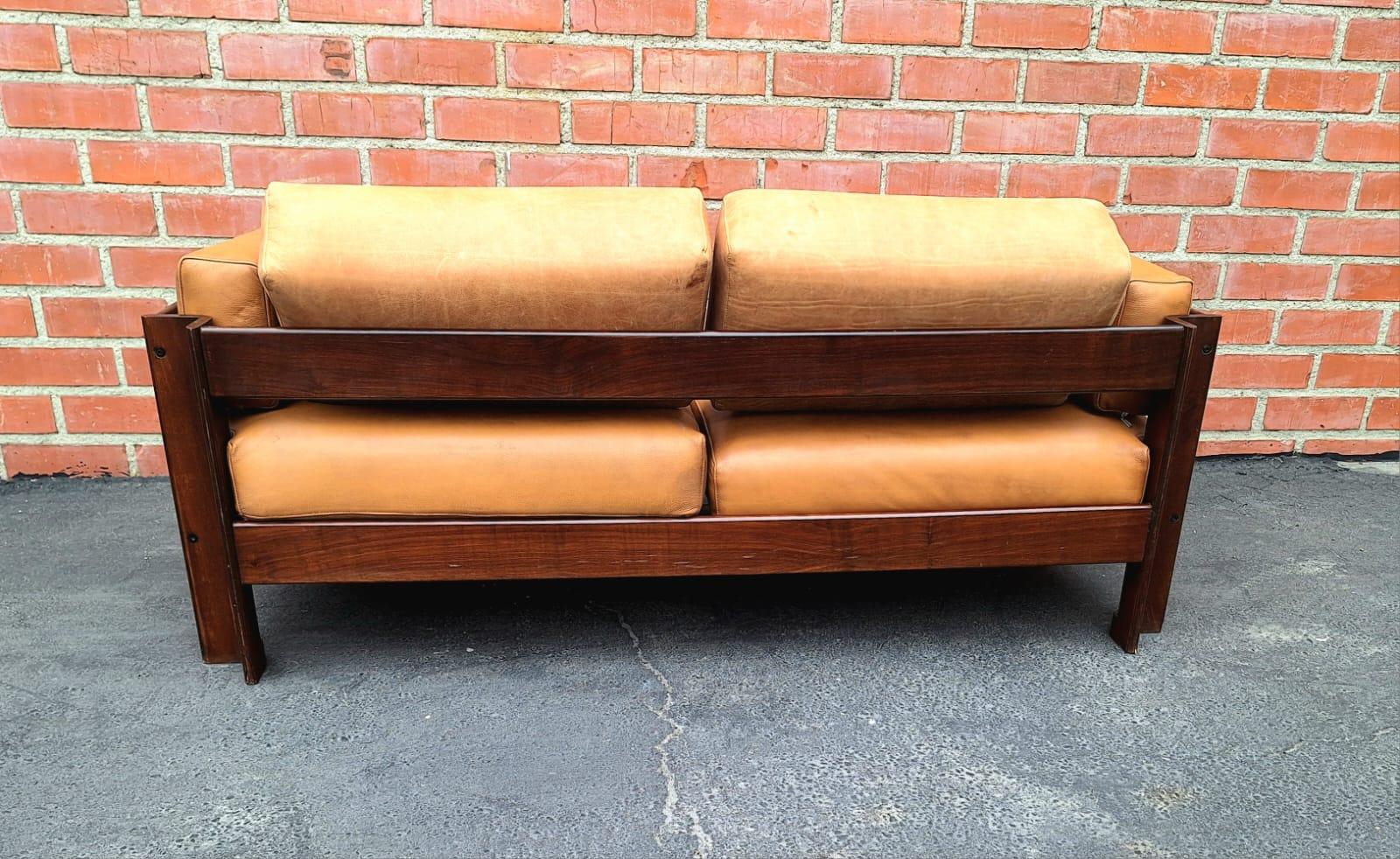 Italian 1960s settee by Sergio Asti For Sale 1