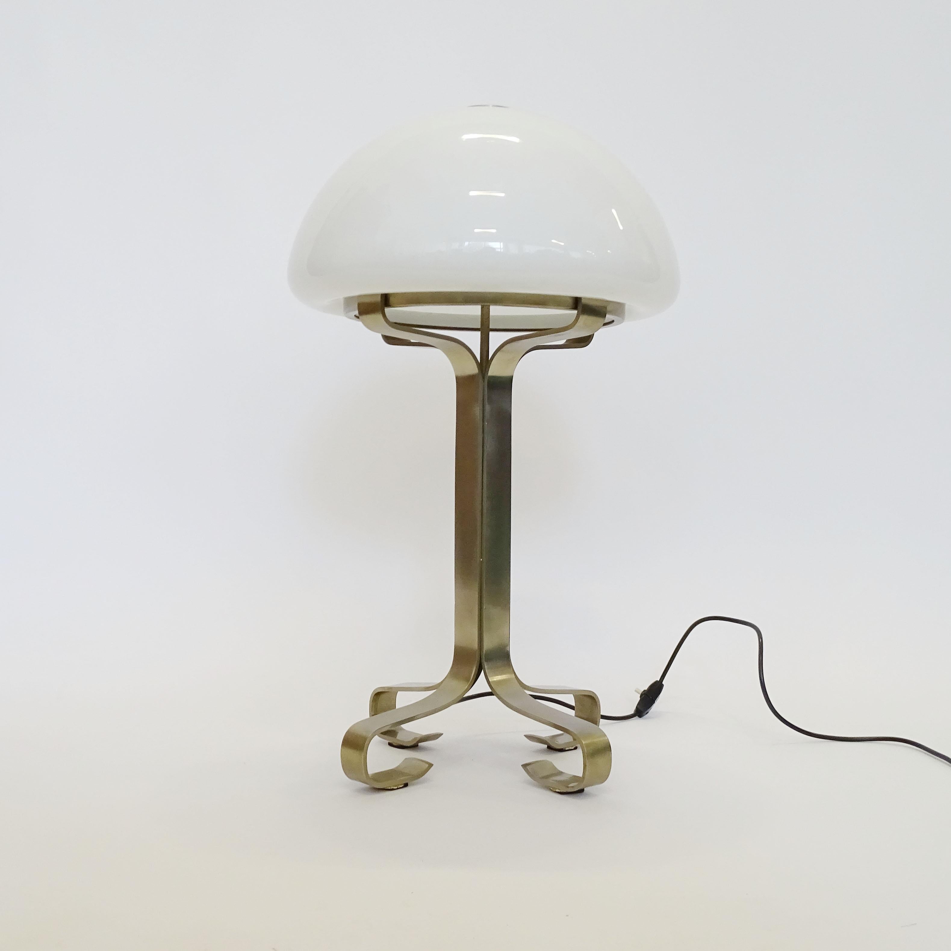 Mid-Century Modern Italian 1960s Table Lamp in White Glass and Nickel For Sale