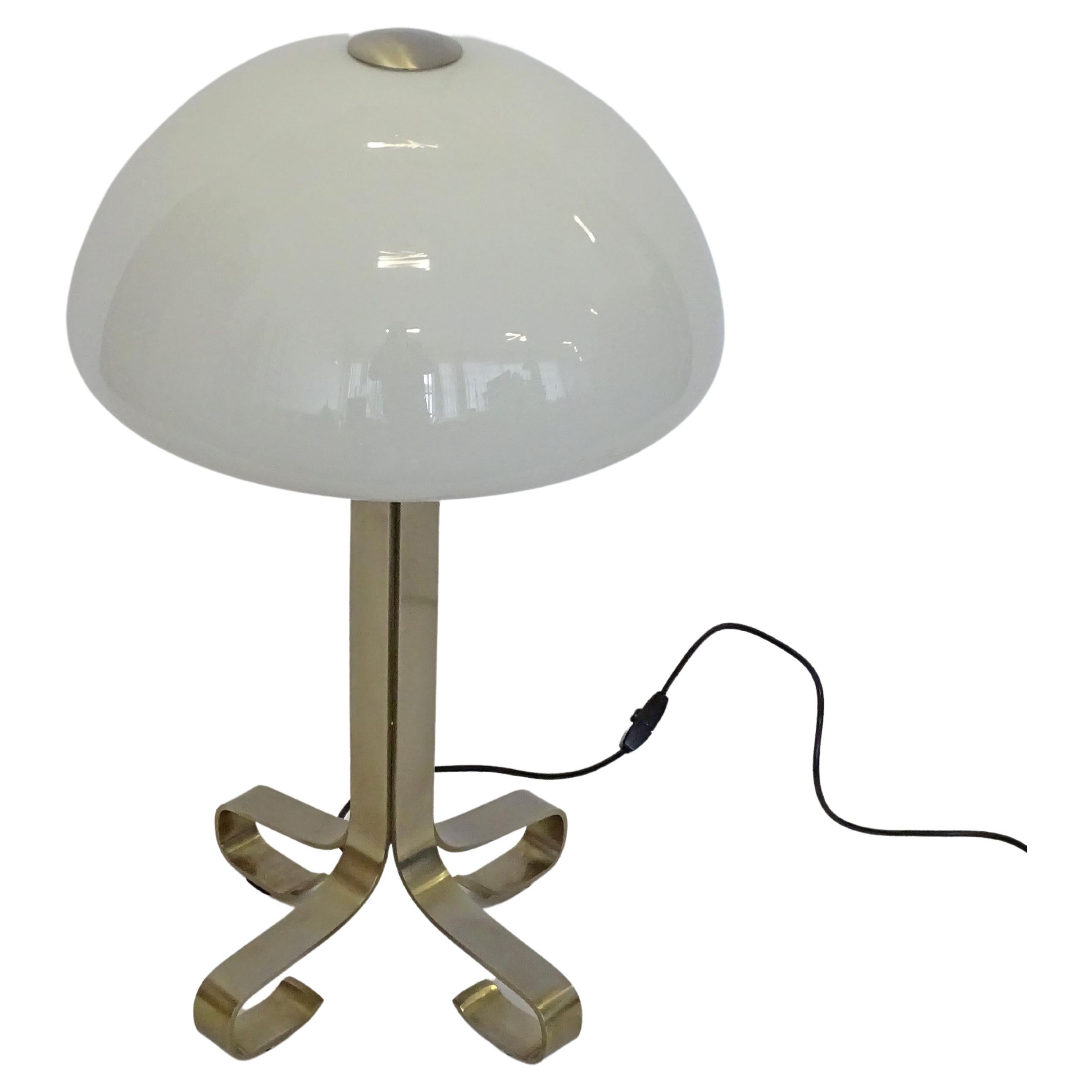 Italian 1960s Table Lamp in White Glass and Nickel For Sale