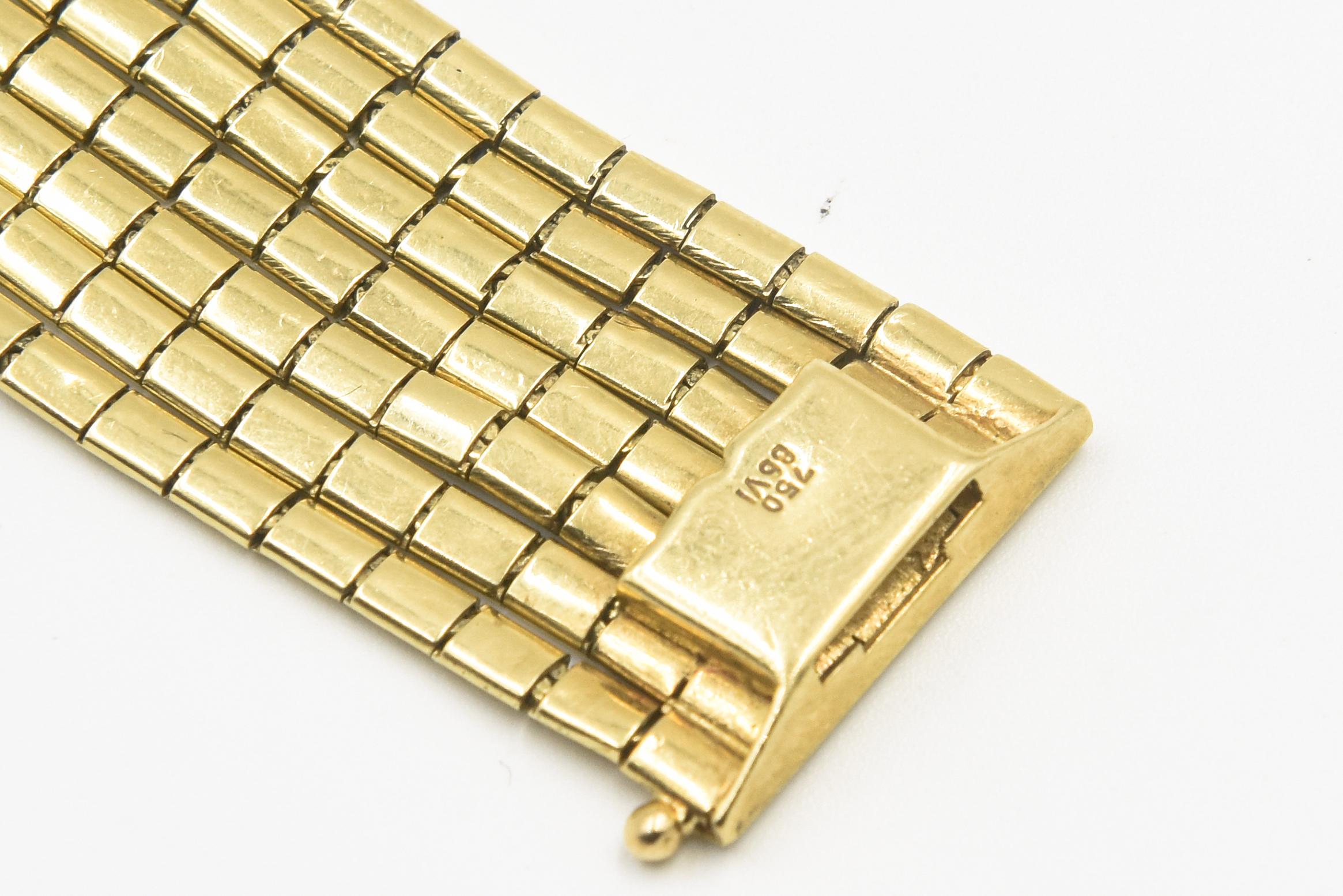 Italian 1960s Textured Florentine Gold Seven-Strand Bracelet In Good Condition For Sale In Miami Beach, FL