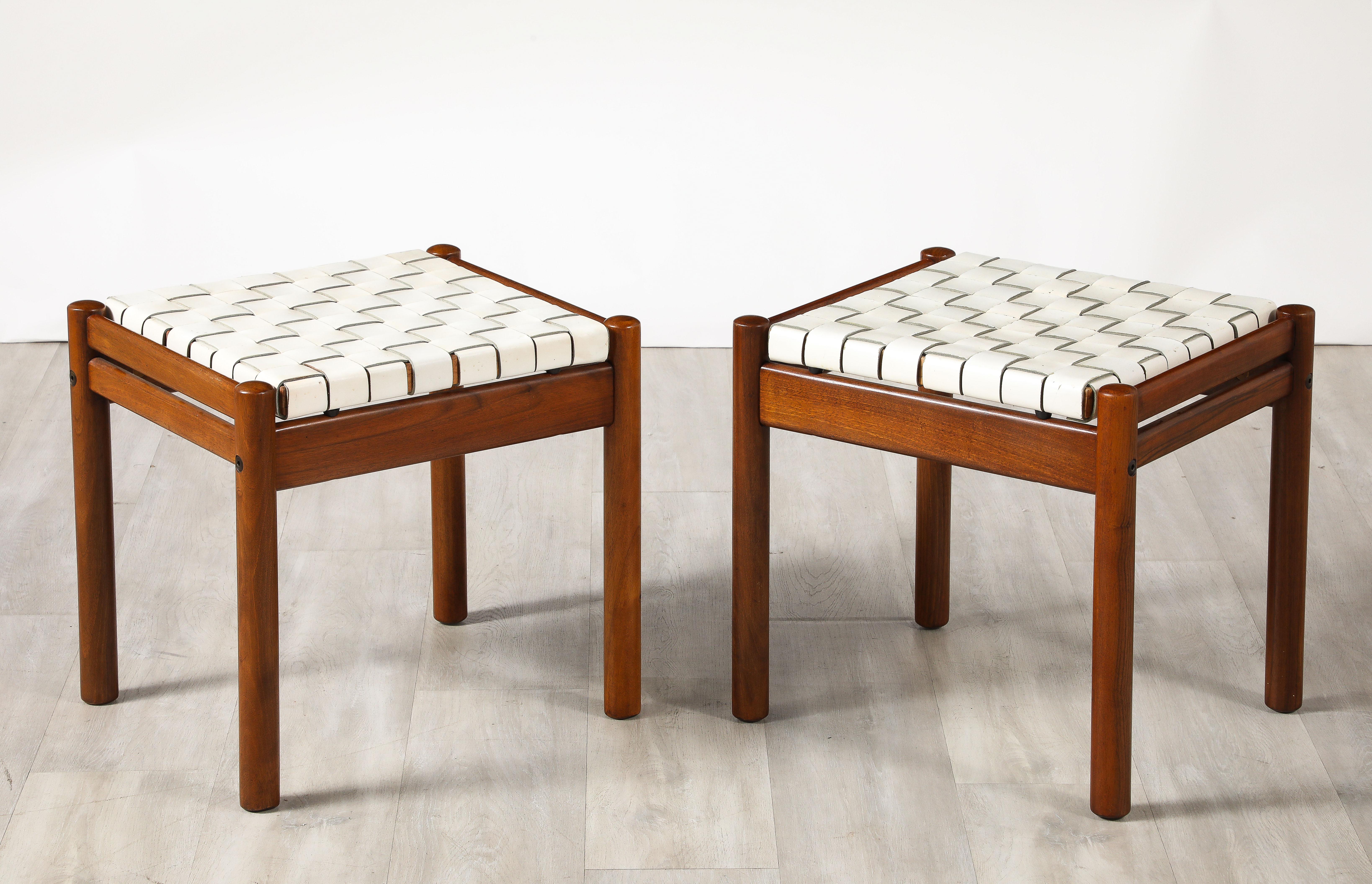 Tabourets italiens des années 1960 avec sièges en cuir tissé en vente 7