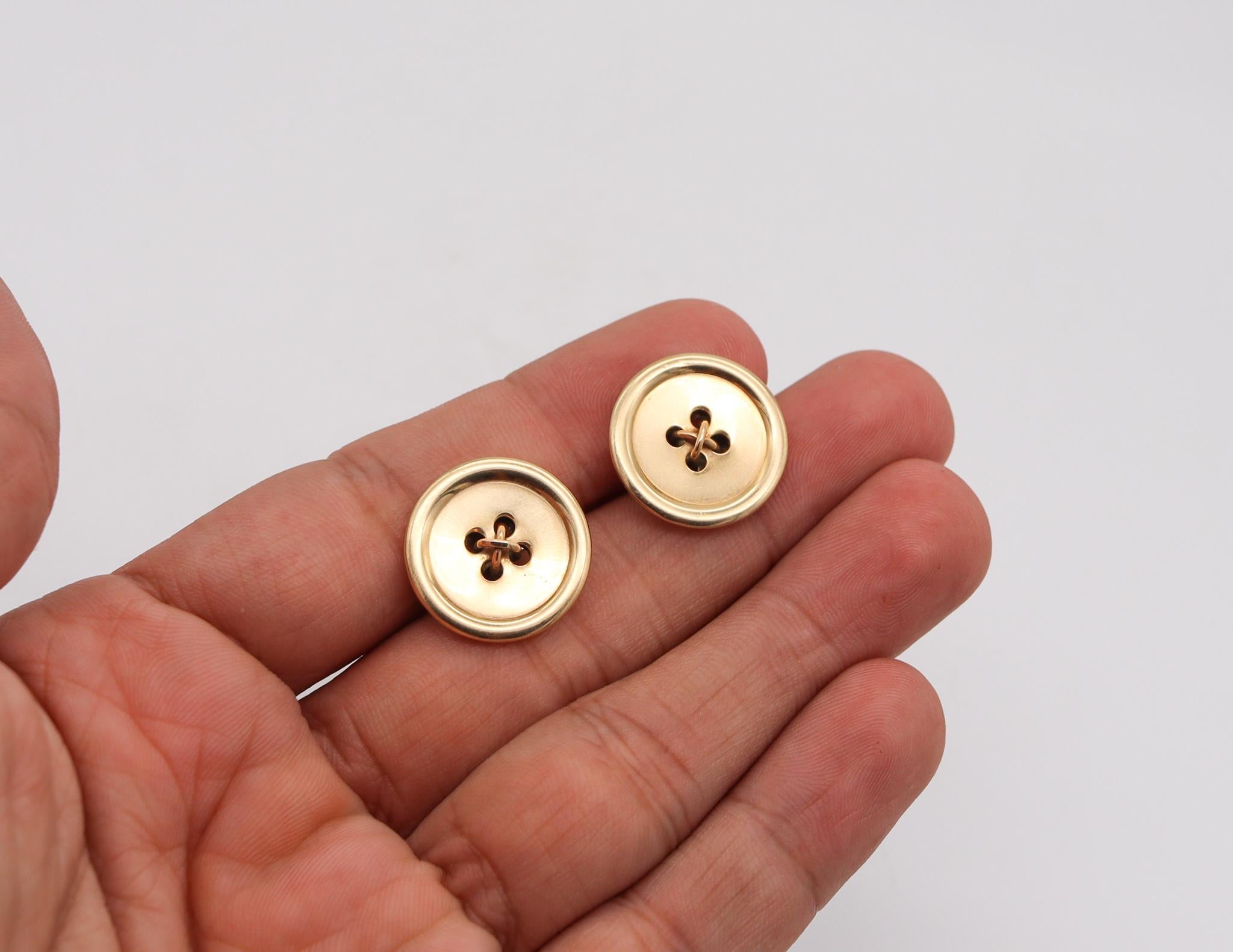 Italian 1970 Modernist Button Cufflinks in 14 Karat Yellow Gold with T