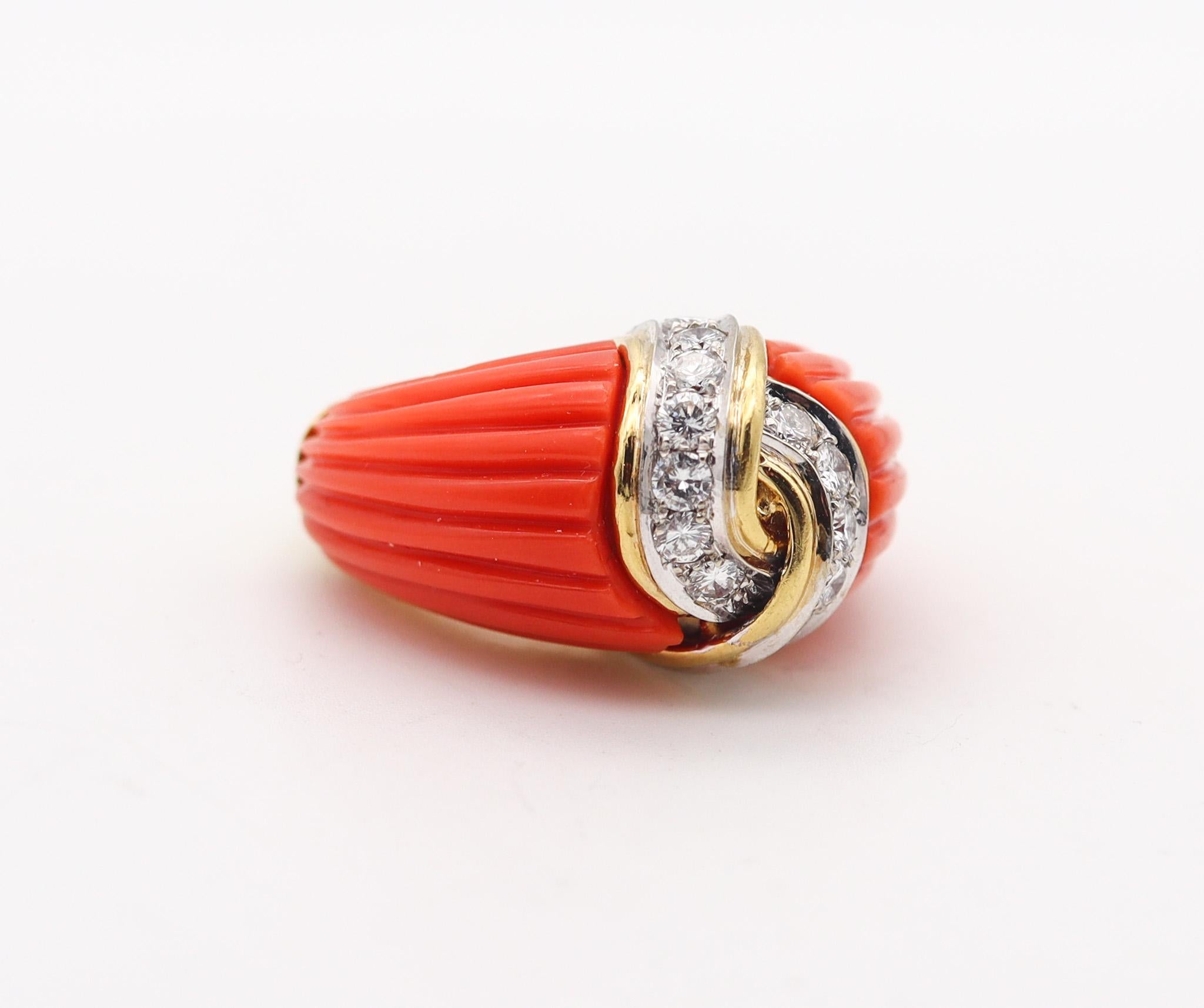 An Italian modernist cocktail ring.

Fabulous cocktail ring created in Italy back in the 1970's. This modernist ring has been crafted with a solid and bold construction in solid yellow gold of 18 karats with high polished finish. The ring is