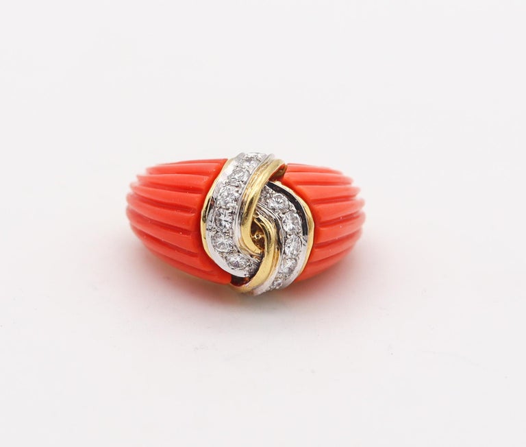 Bague En Or 18 Carats Avec Cabochon De Corail - Poids 28,63 G - Taille 58 - Occasion - Magnifique