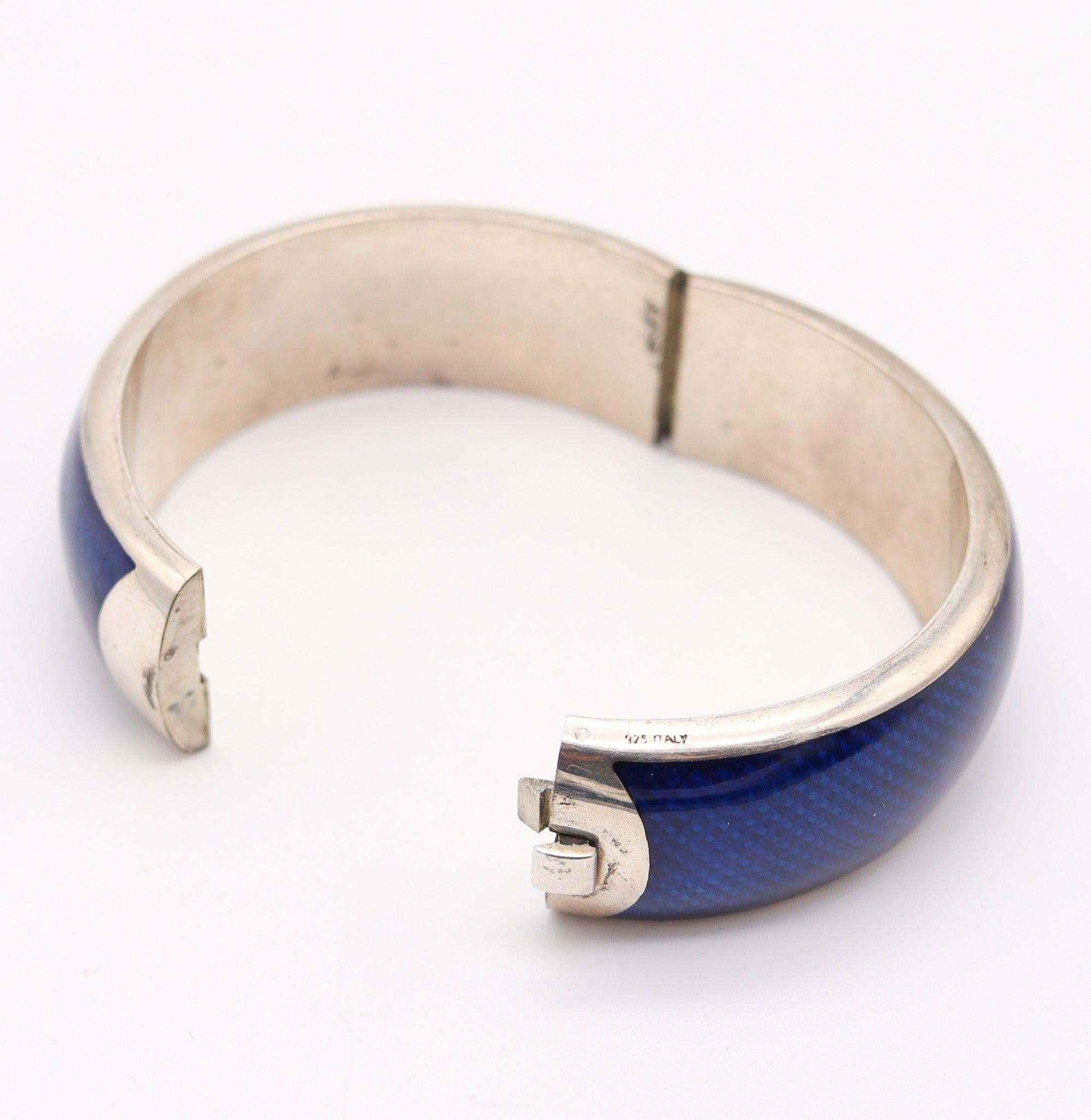 Bracelet en émail guilloché 