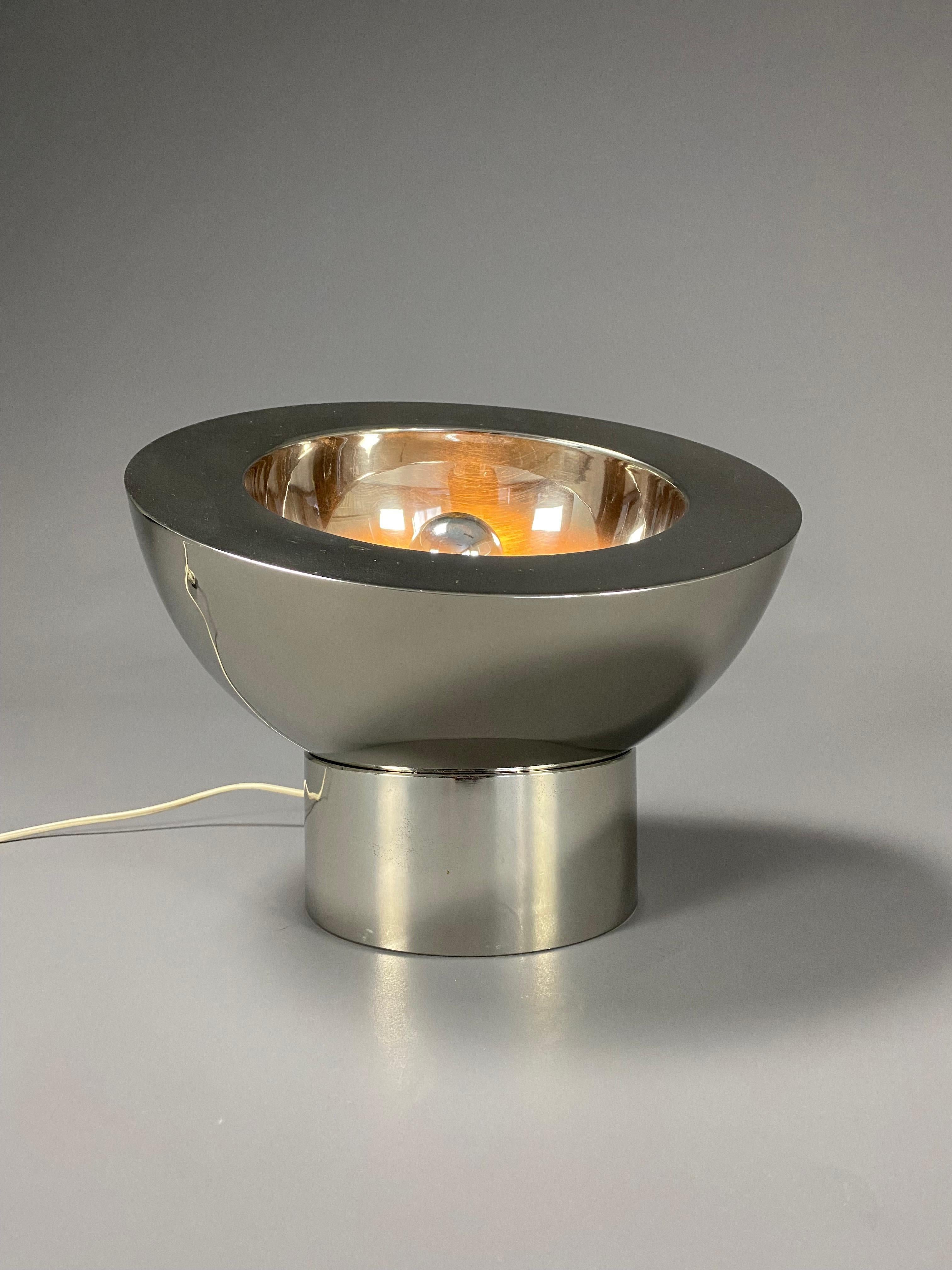 Plaqué Lampe de bureau italienne réglable en métal nickelé des années 1970 en vente