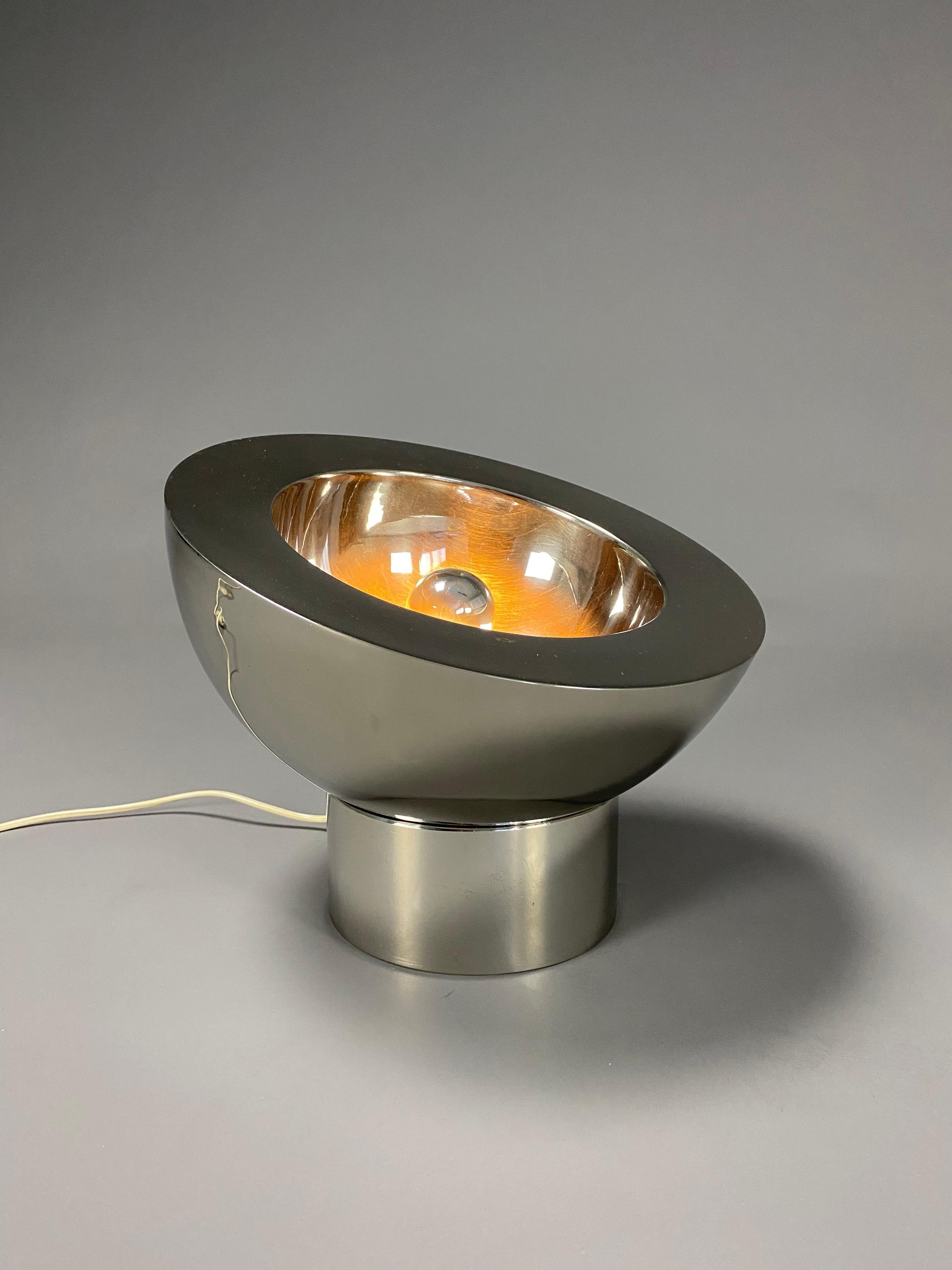 Laiton Lampe de bureau italienne réglable en métal nickelé des années 1970 en vente