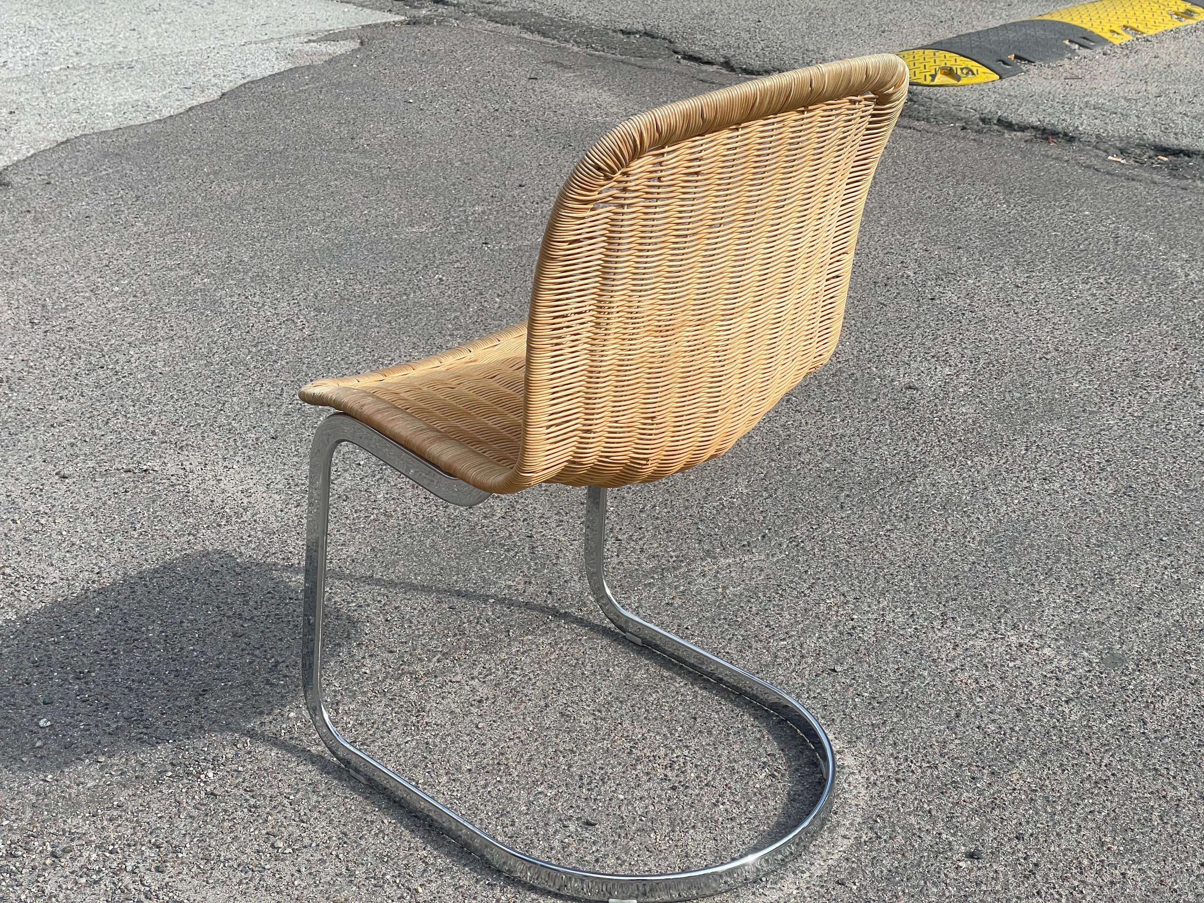 Italian 1970´s Cidue dinning chairs with chrome structure and wicker seating. 4