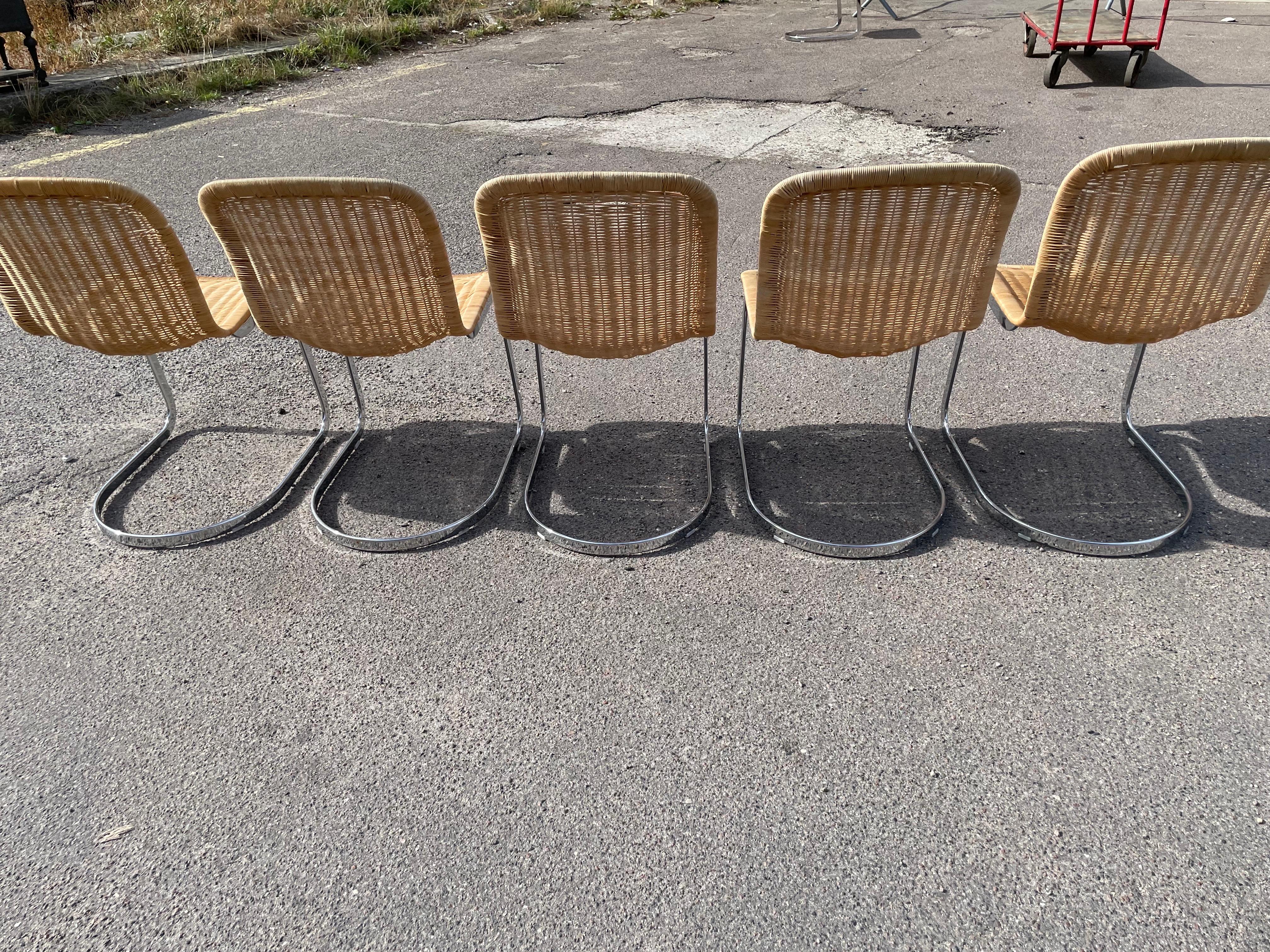 Italian 1970´s Cidue dinning chairs with chrome structure and wicker seating. In Good Condition In Copenhagen, DK