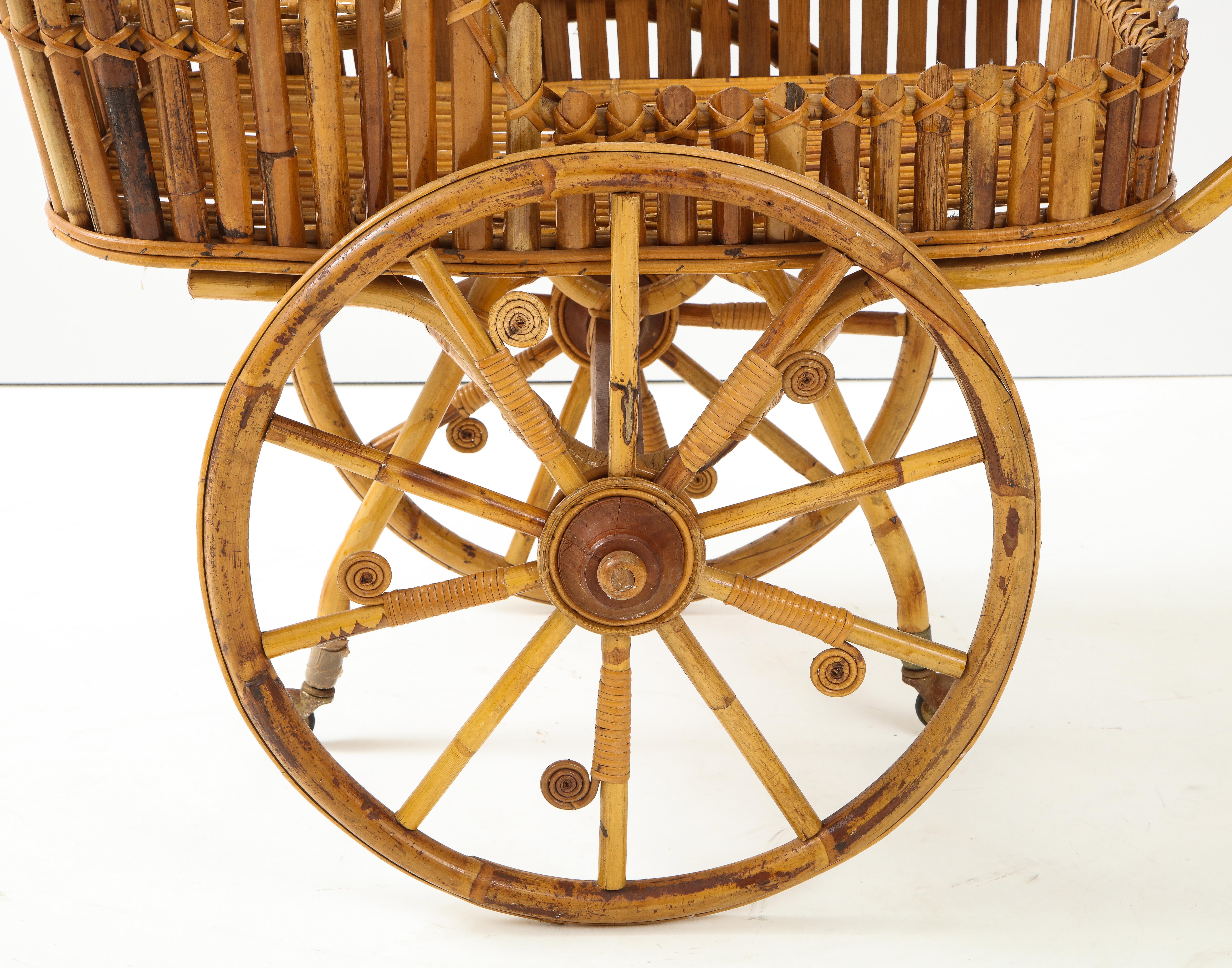 Italian 1970's Bamboo Bar Cart In Good Condition For Sale In New York, NY