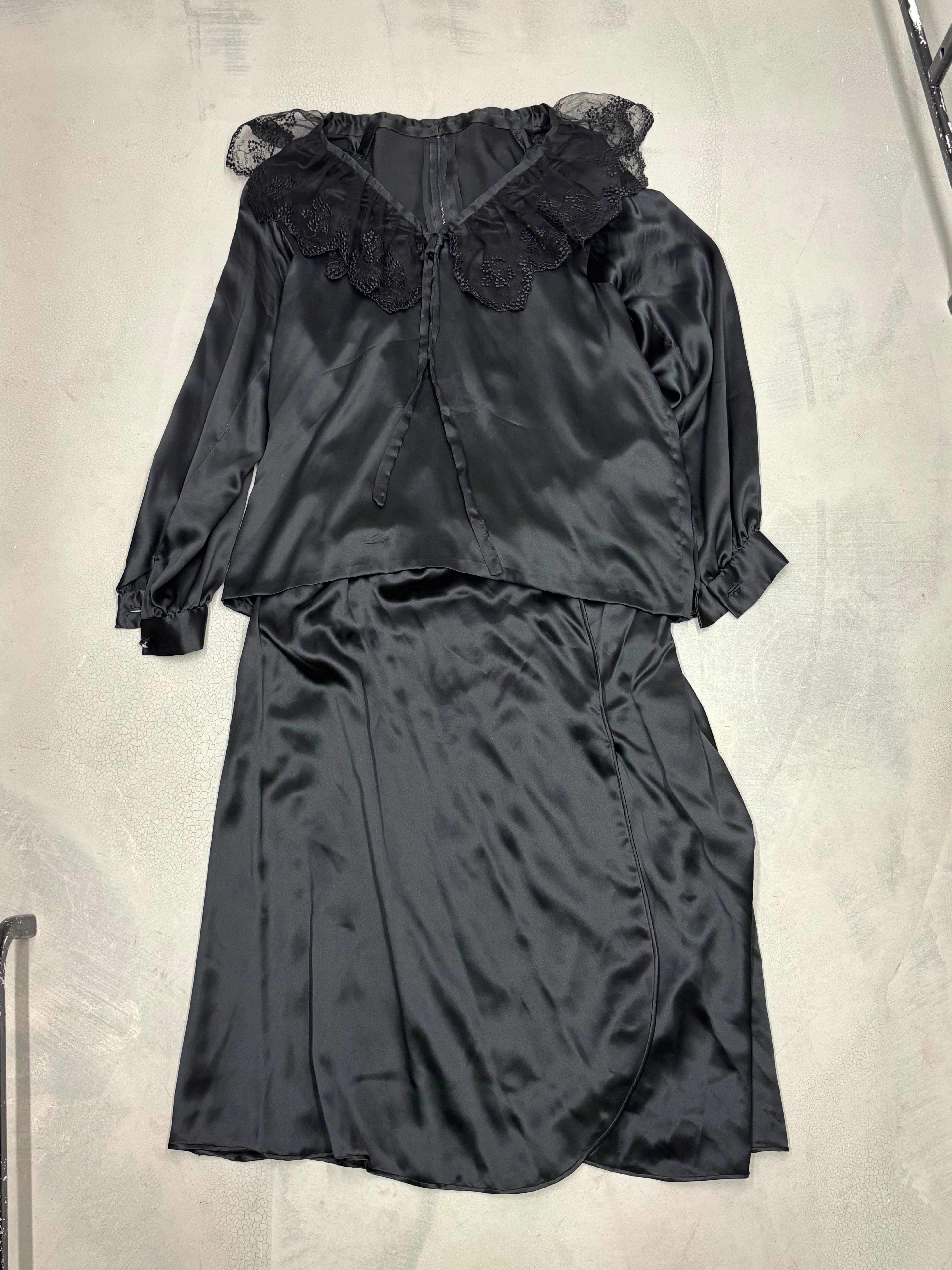 Italienische Bluse + Rock aus den 1970er Jahren (Schwarz) im Angebot