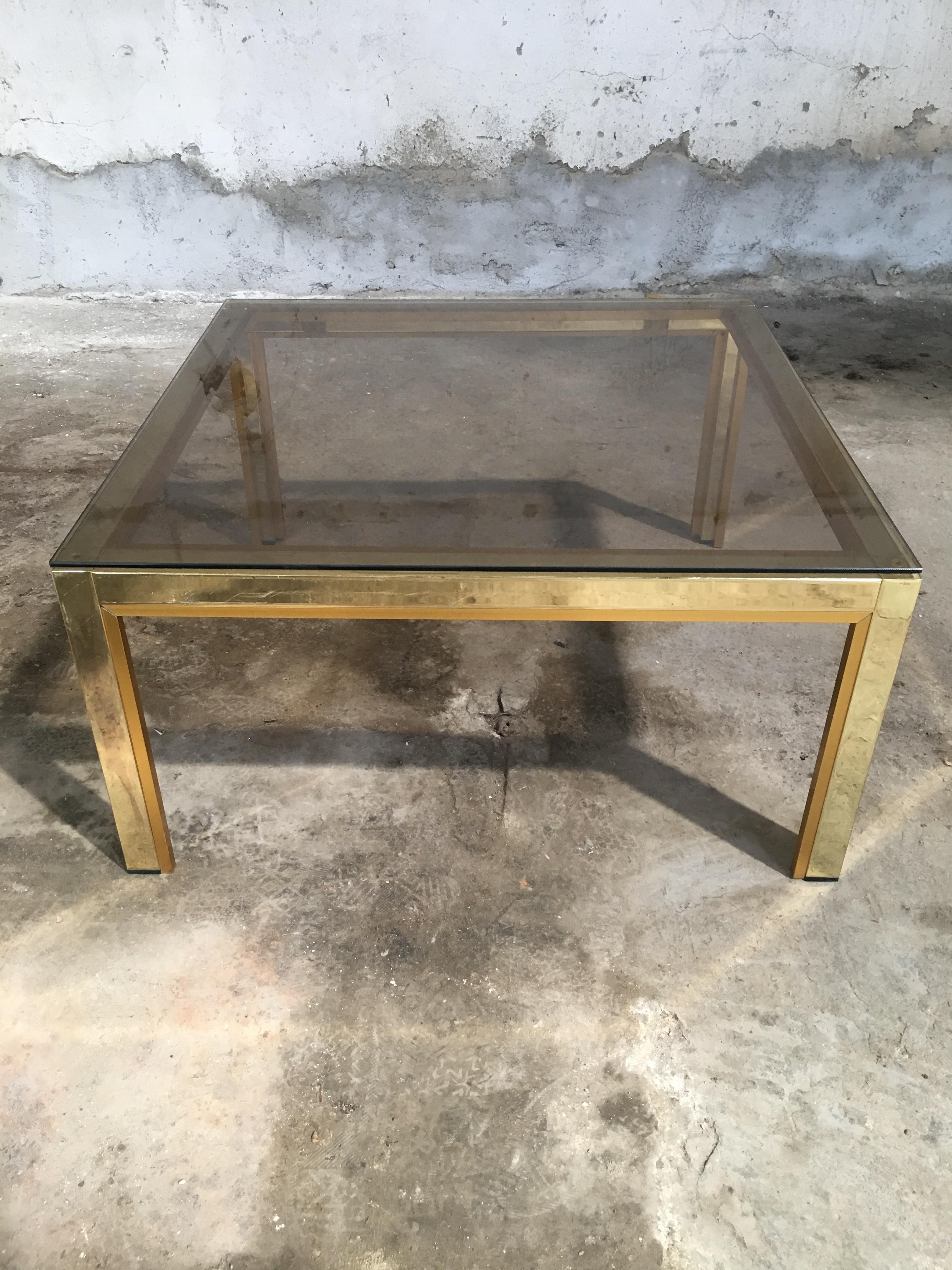 Italian 1970s Brass and Metal Side or Coffee Table with Smoked Glass Top In Good Condition In Prato, IT