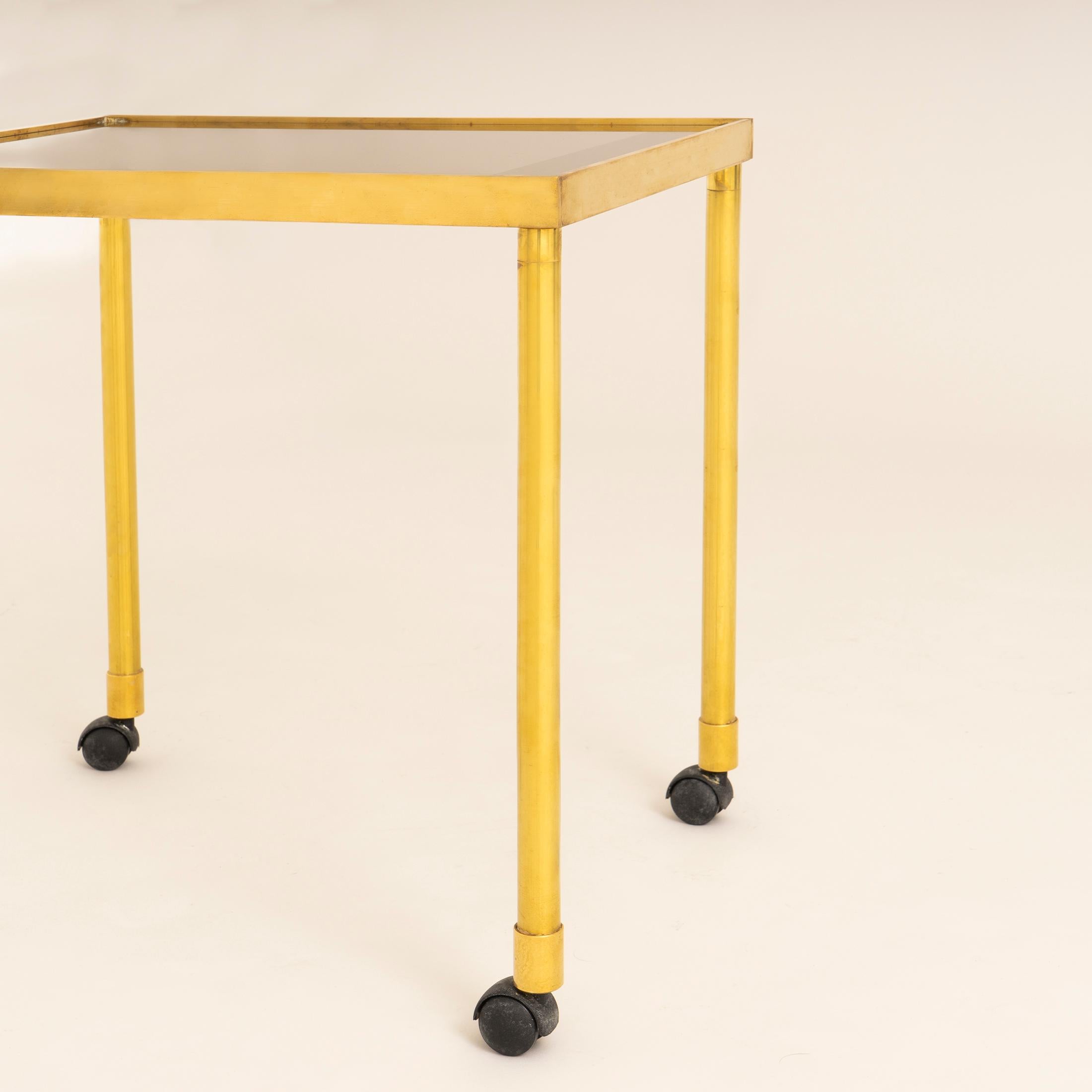 Italian 1970s Brass Nest of Three Tables For Sale 4