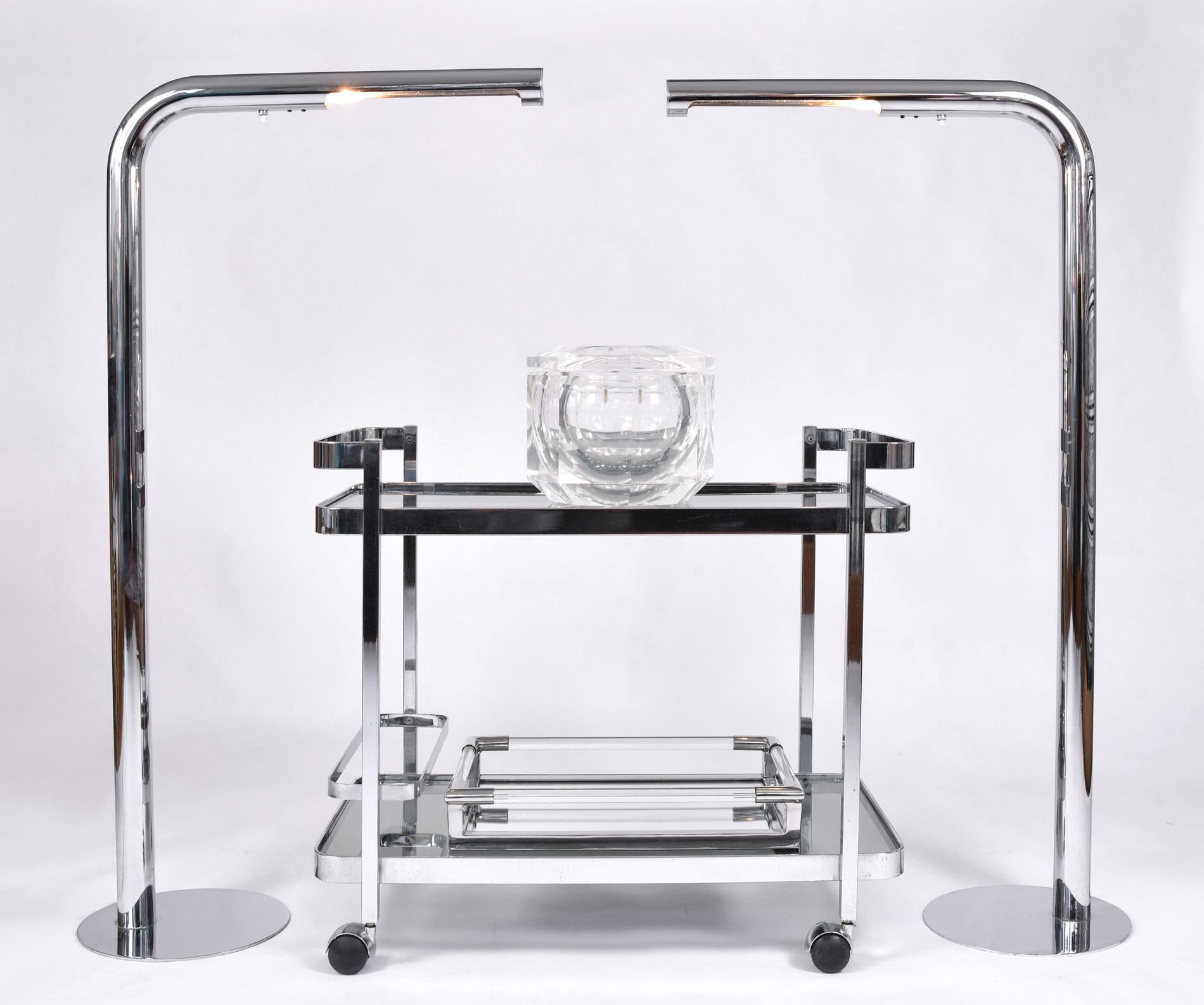 Trolley à boissons italien des années 1970 en chrome et verre par Orsenigo en vente 1