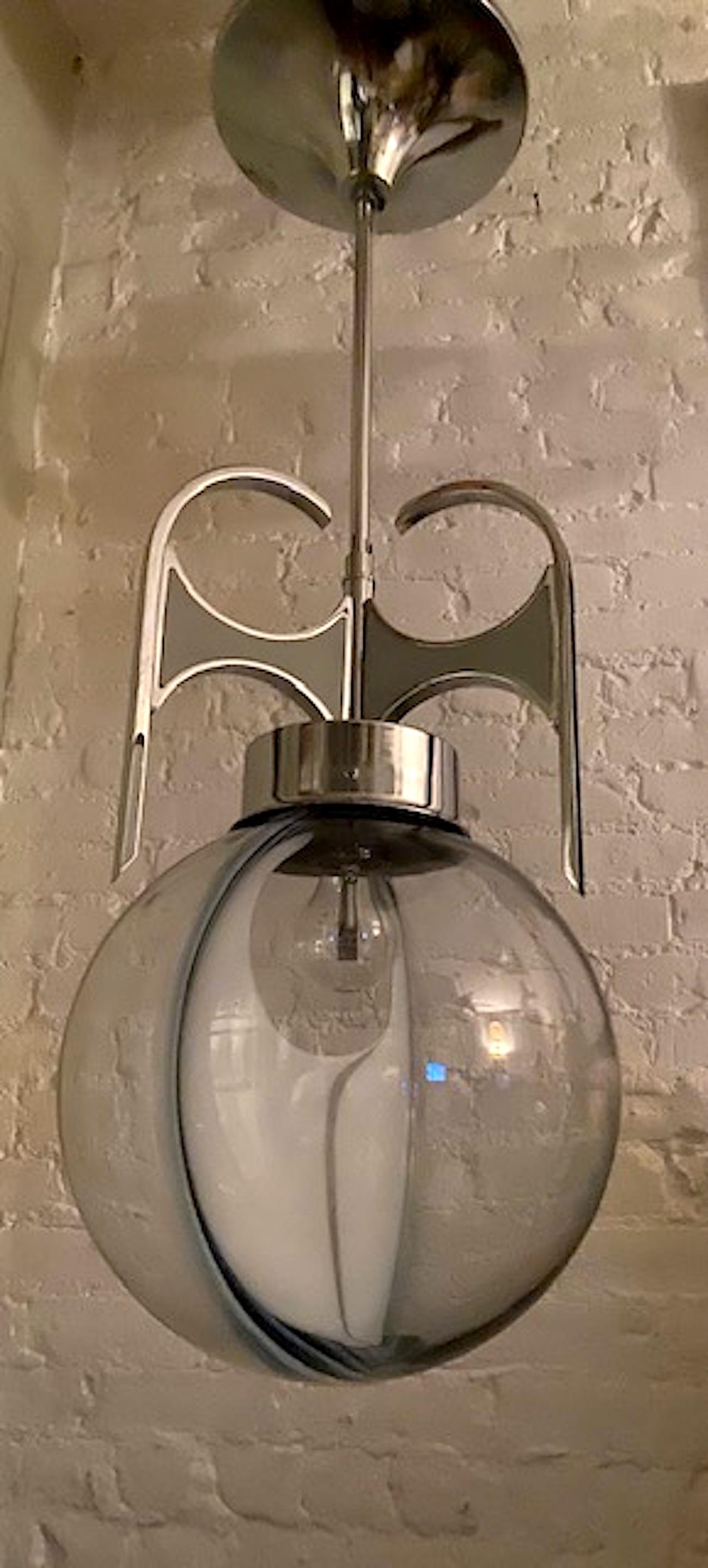 Italian 1970s Chrome with Clear and White Glass Globe Pendant Light For Sale 6