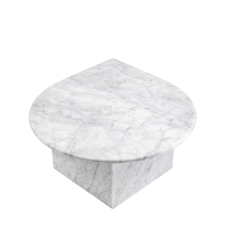 Space Age Italian 1970s Design Style White Marble Set of Three Nesting Coffee Tables For Sale