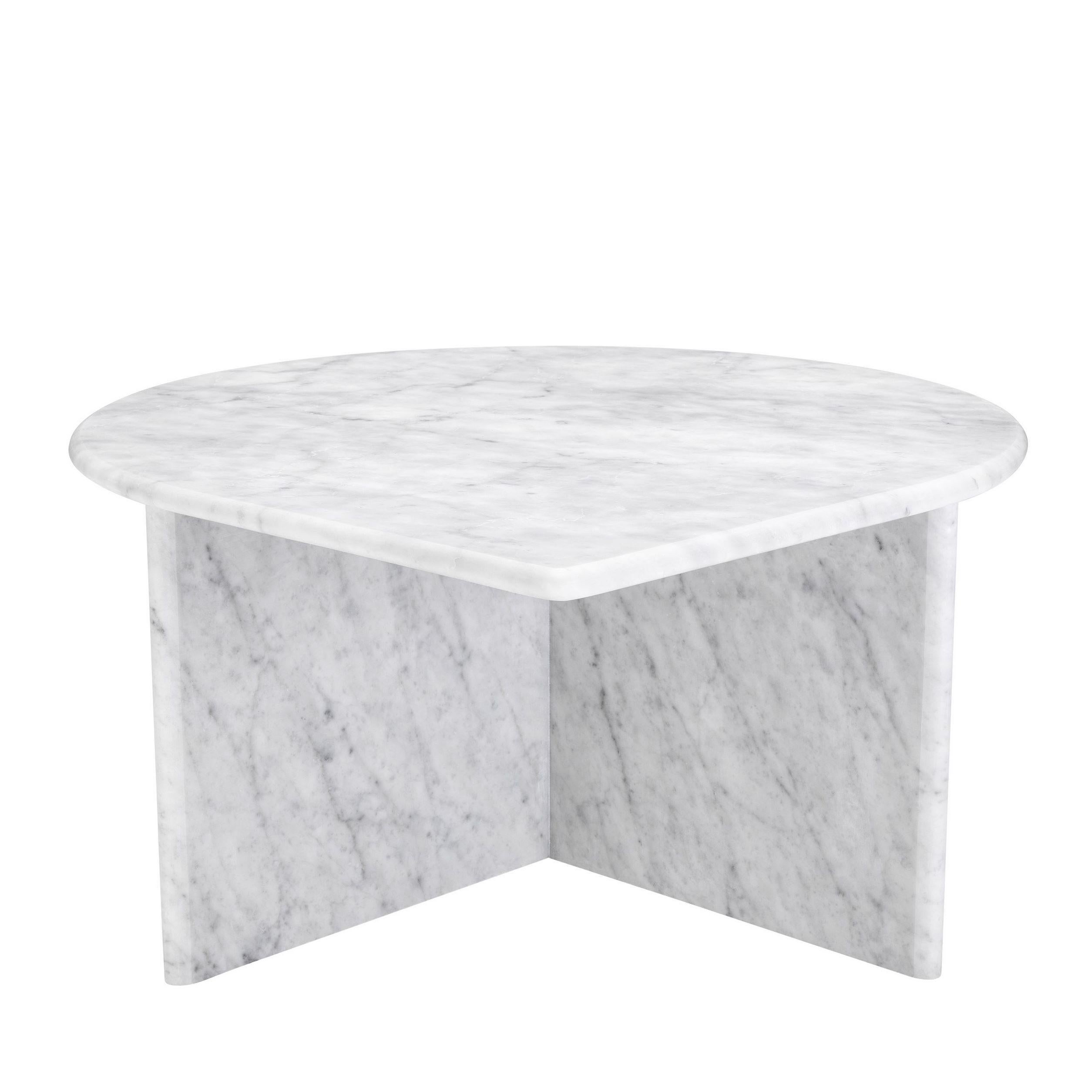 Contemporary Italian 1970s Design Style White Marble Set of Three Nesting Coffee Tables For Sale