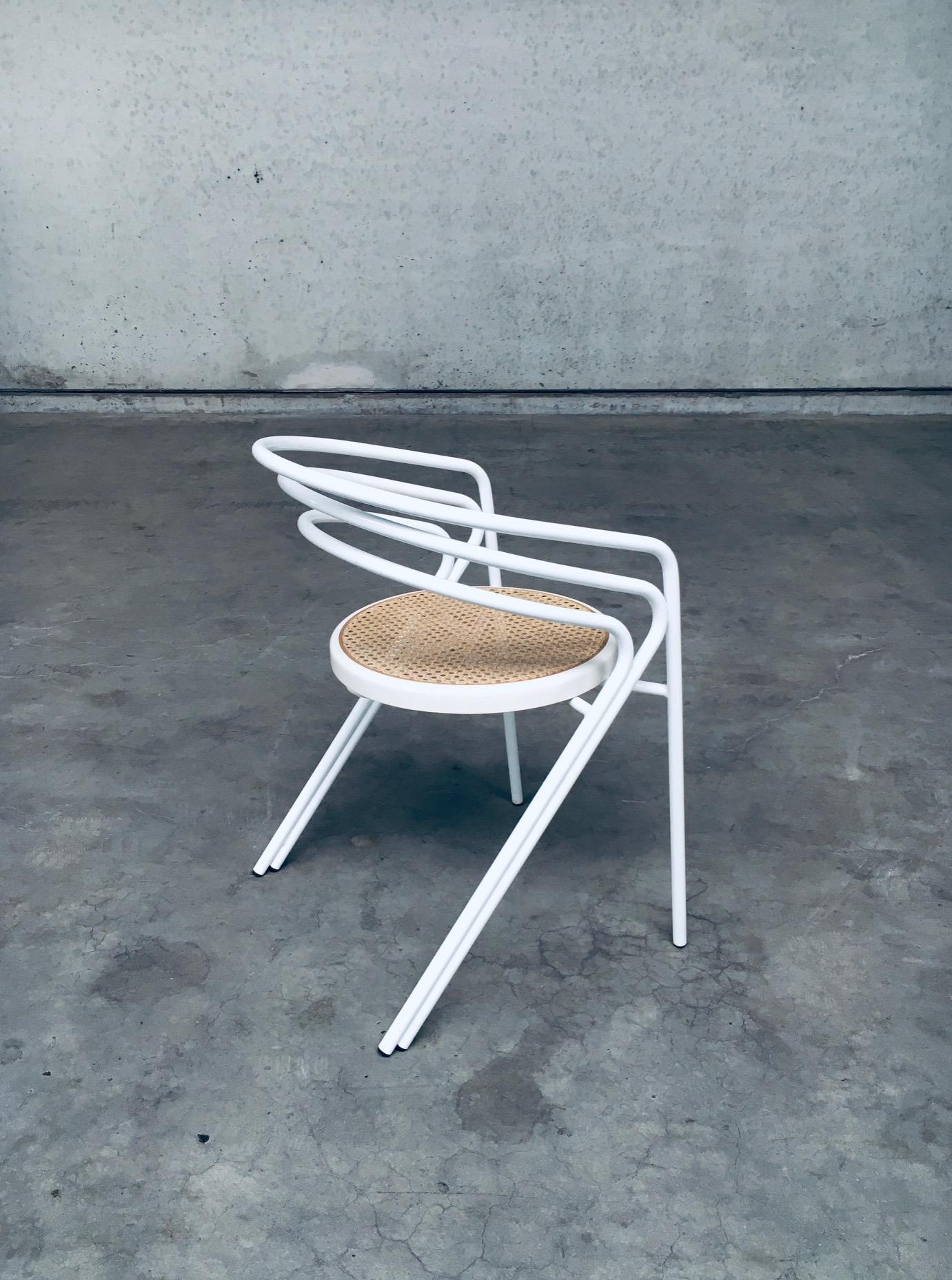 Italian 1970s Design White Metal and Webbing Chair Set For Sale 5