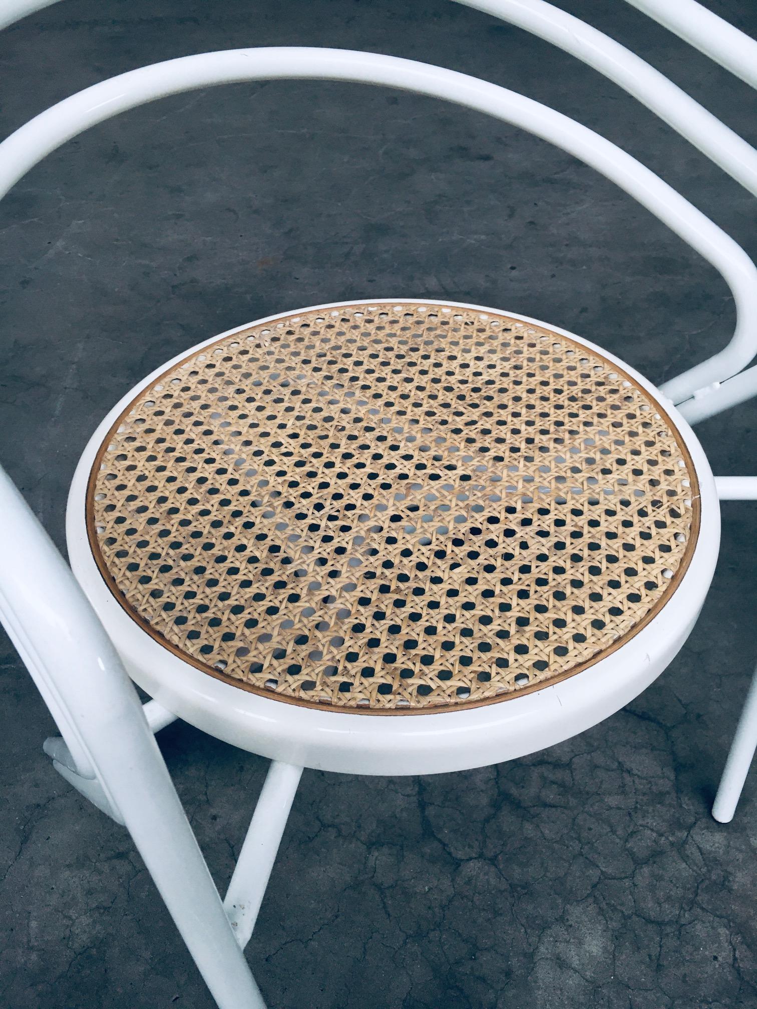 Ensemble de chaises italiennes design des années 1970 en métal blanc et sangles en vente 7