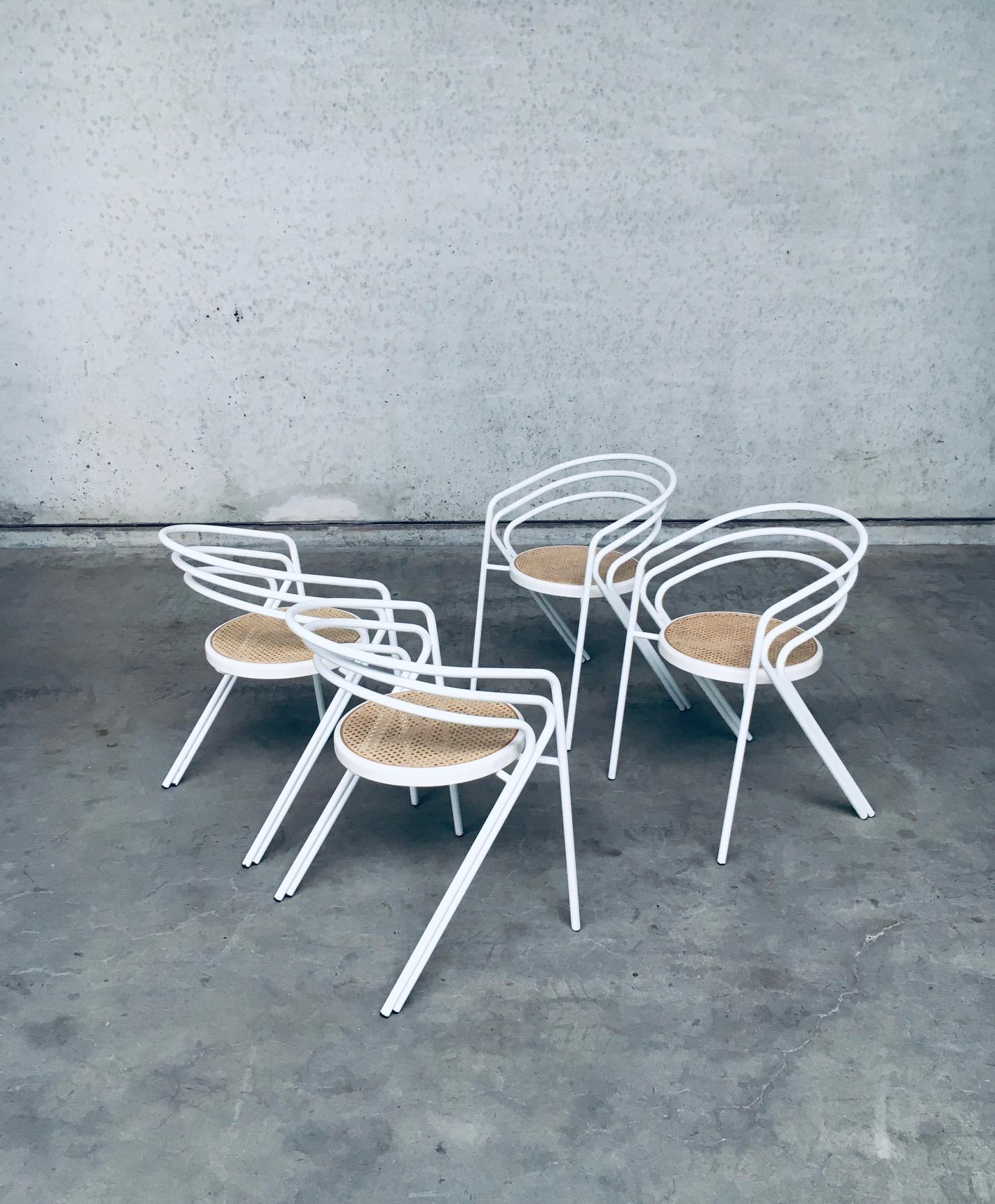 Italian 1970s Design White Metal and Webbing Chair Set For Sale 1