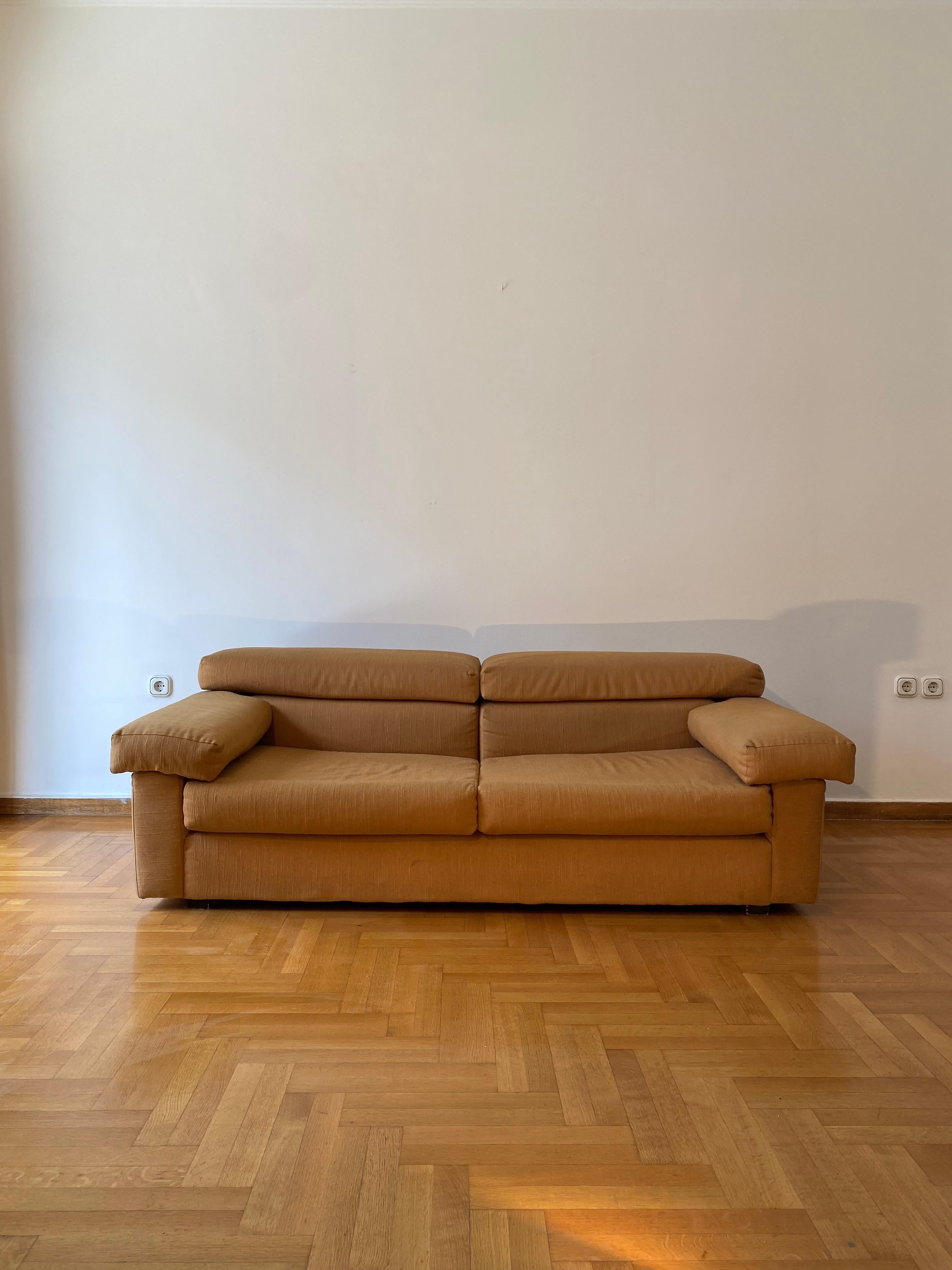 Italian 1970s Erasmo Sofa Afra & Tobia Scarpa for B&B Italia Manner Living Room In Good Condition For Sale In London, GB