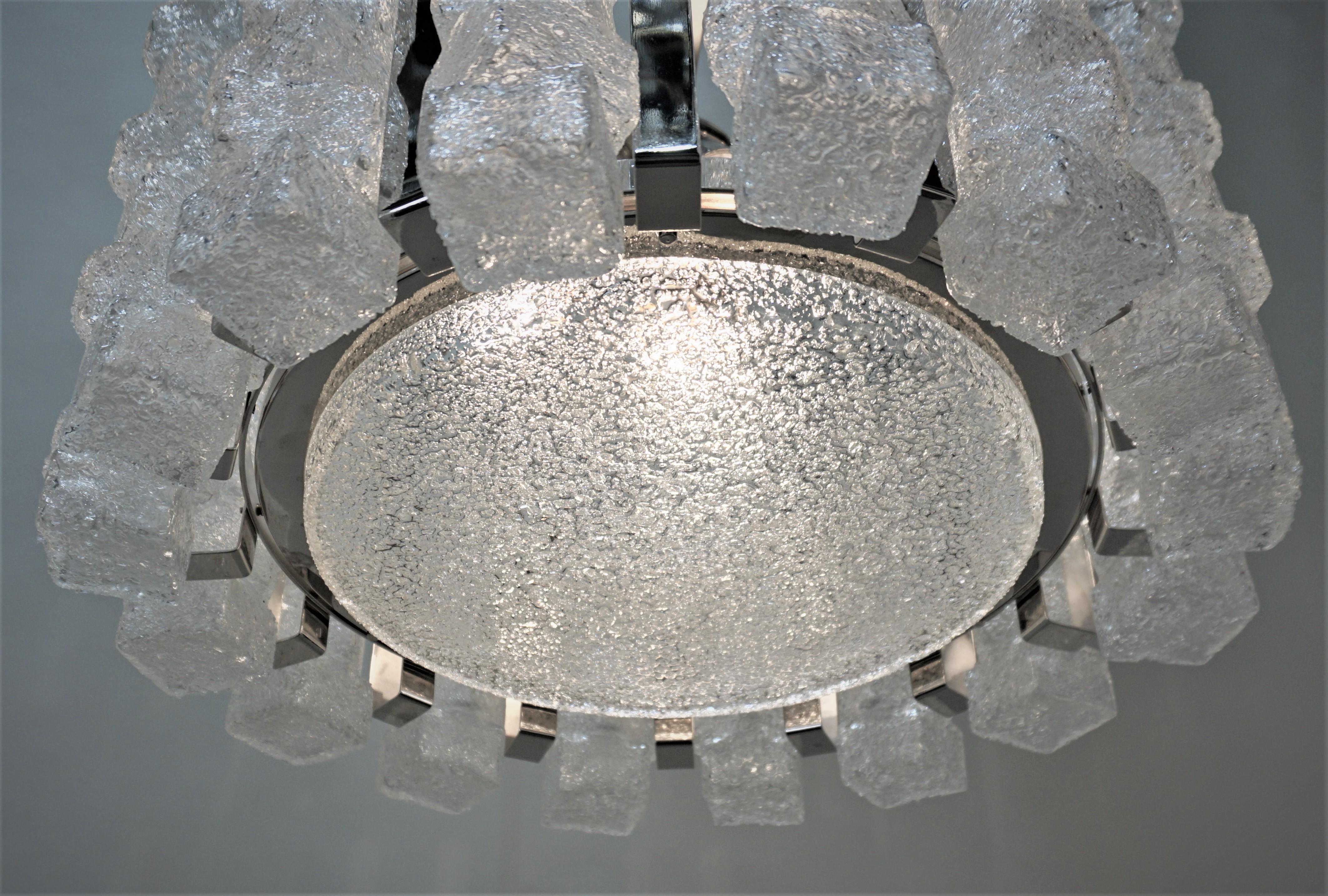 Italian 1970s Ice Cube Glass Chandelier by Mazzega 1