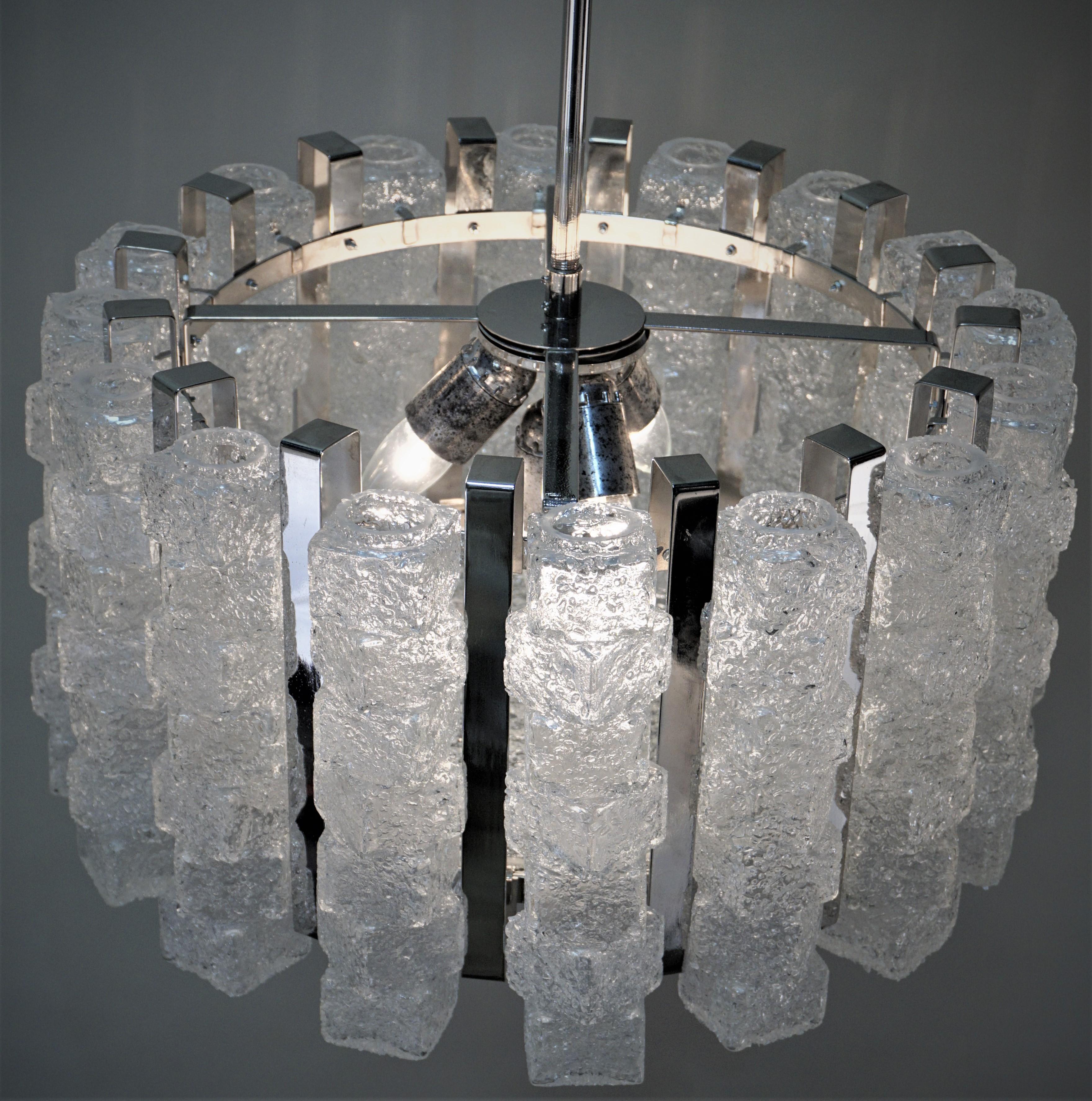 Italian 1970s Ice Cube Glass Chandelier by Mazzega 2