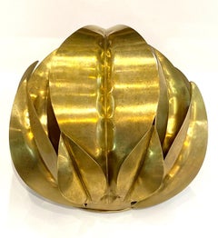 Italian 1970s Leaf Cluster Sconce in the Manner of Tommaso Barbi
