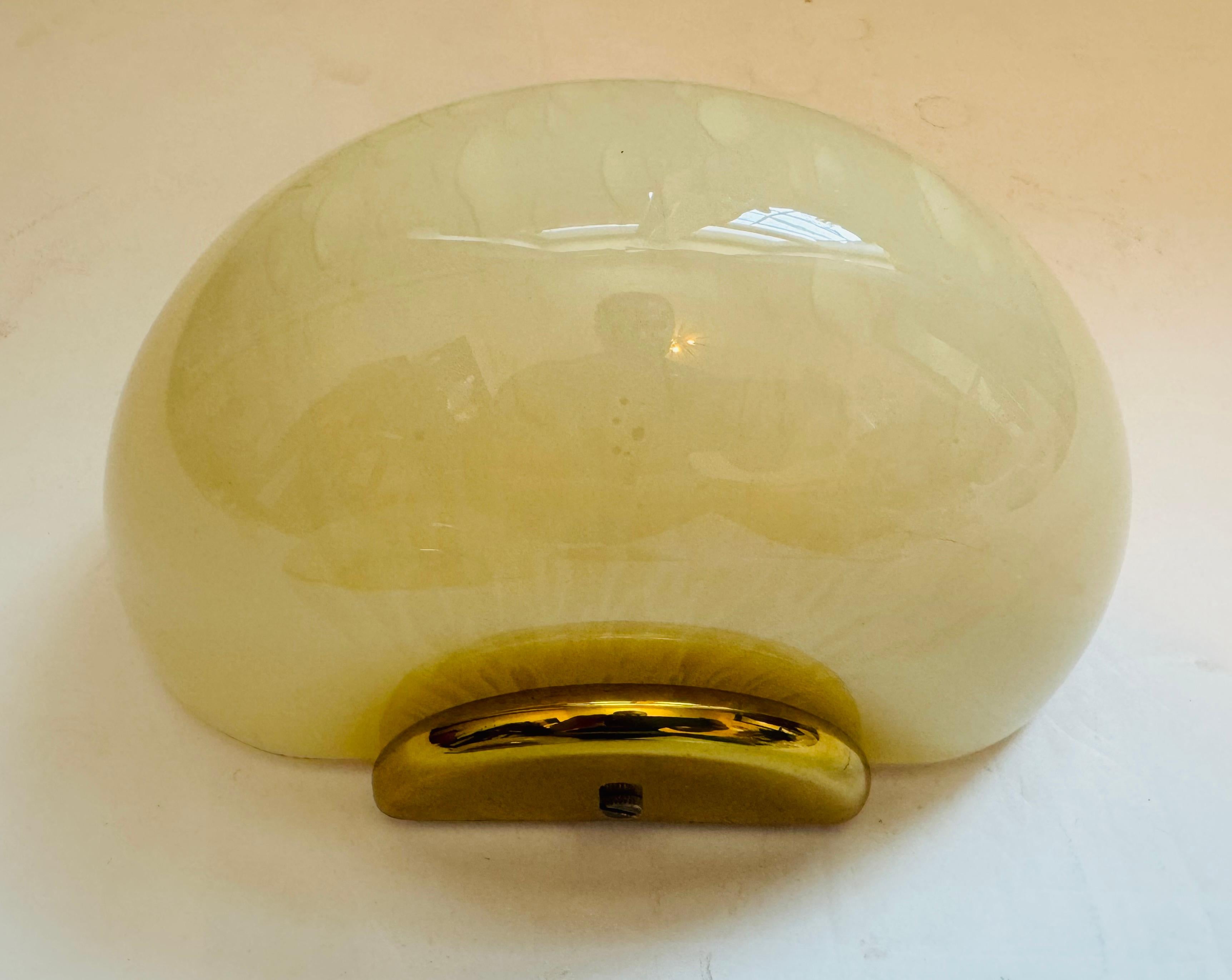 Italian 1970s Mid Century Fabbian Egg Murano Glass Wall Lamps For Sale 1