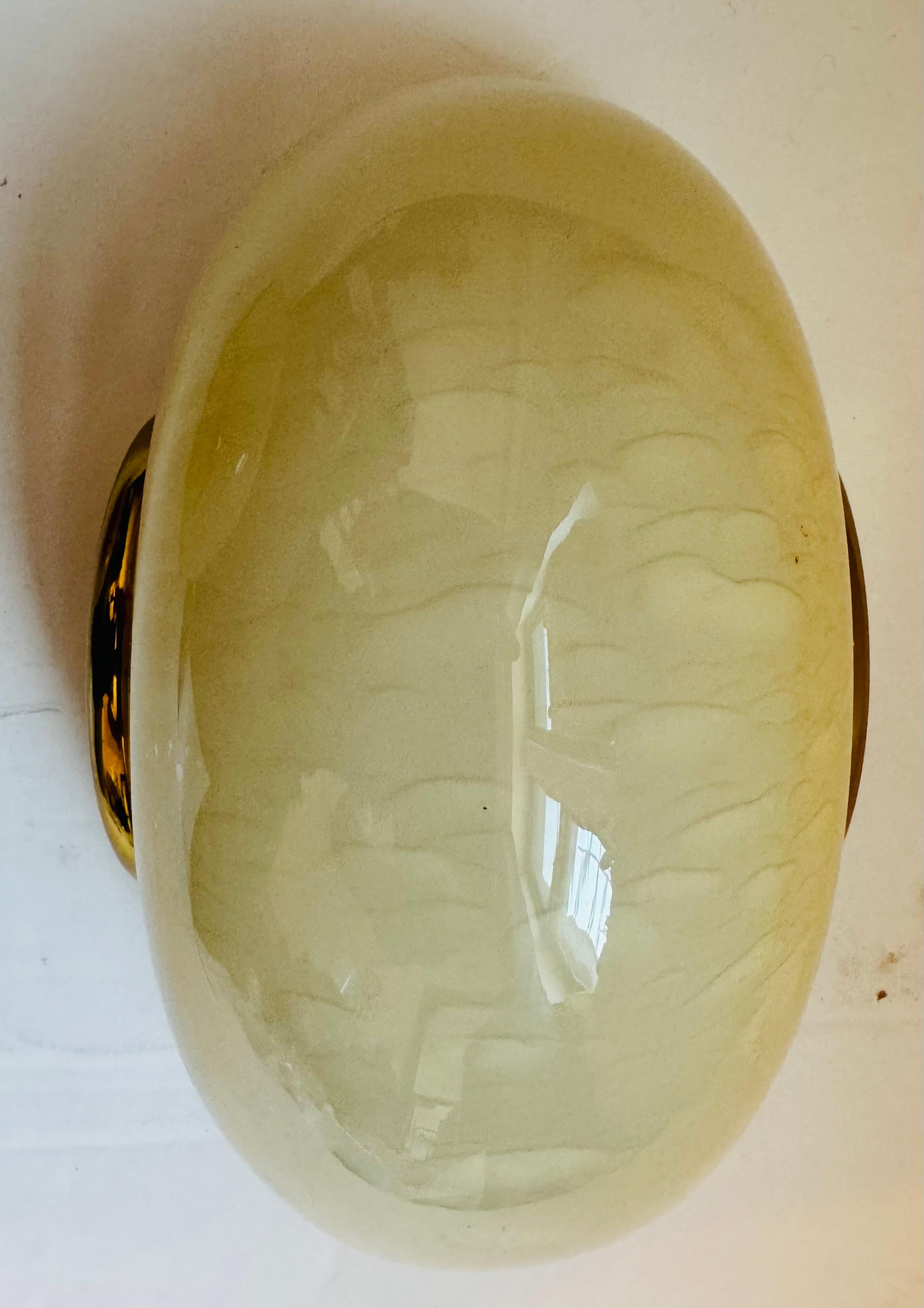 Appliques italiennes en verre de Murano 1970 Mid Century Fabbian Egg 3