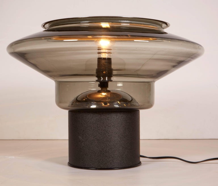 Italian 1970s Modern Sculptural Glass and Iron Table Lamp For Sale at ...