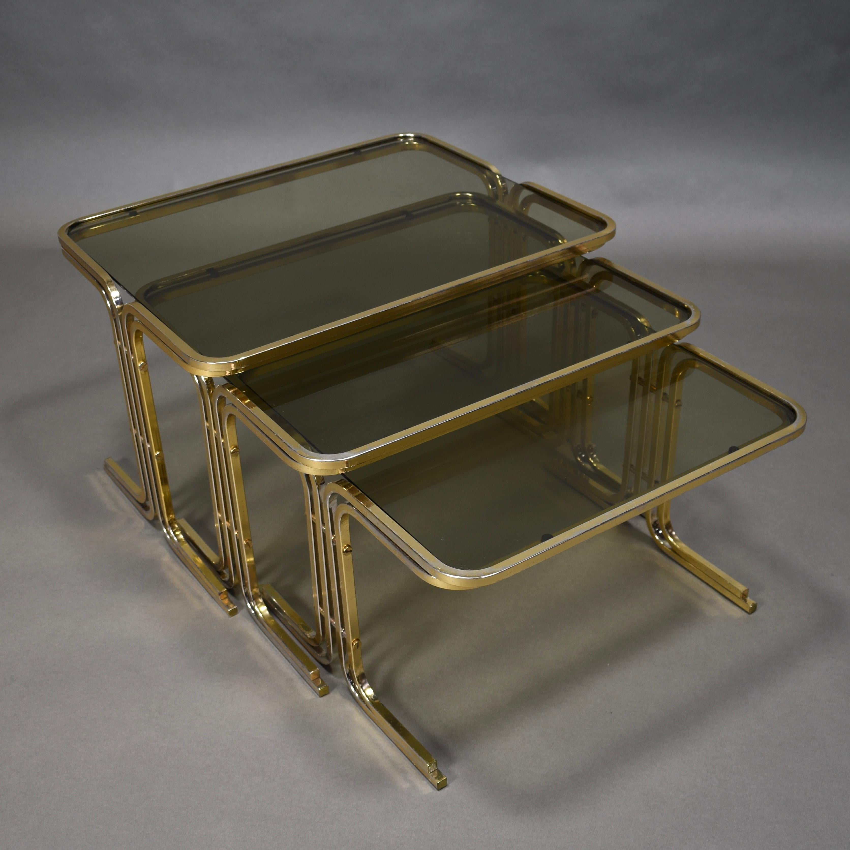 Italian 1970s Nesting Tables Gold / Smoked Glass, Italy, circa 1970 For Sale 6