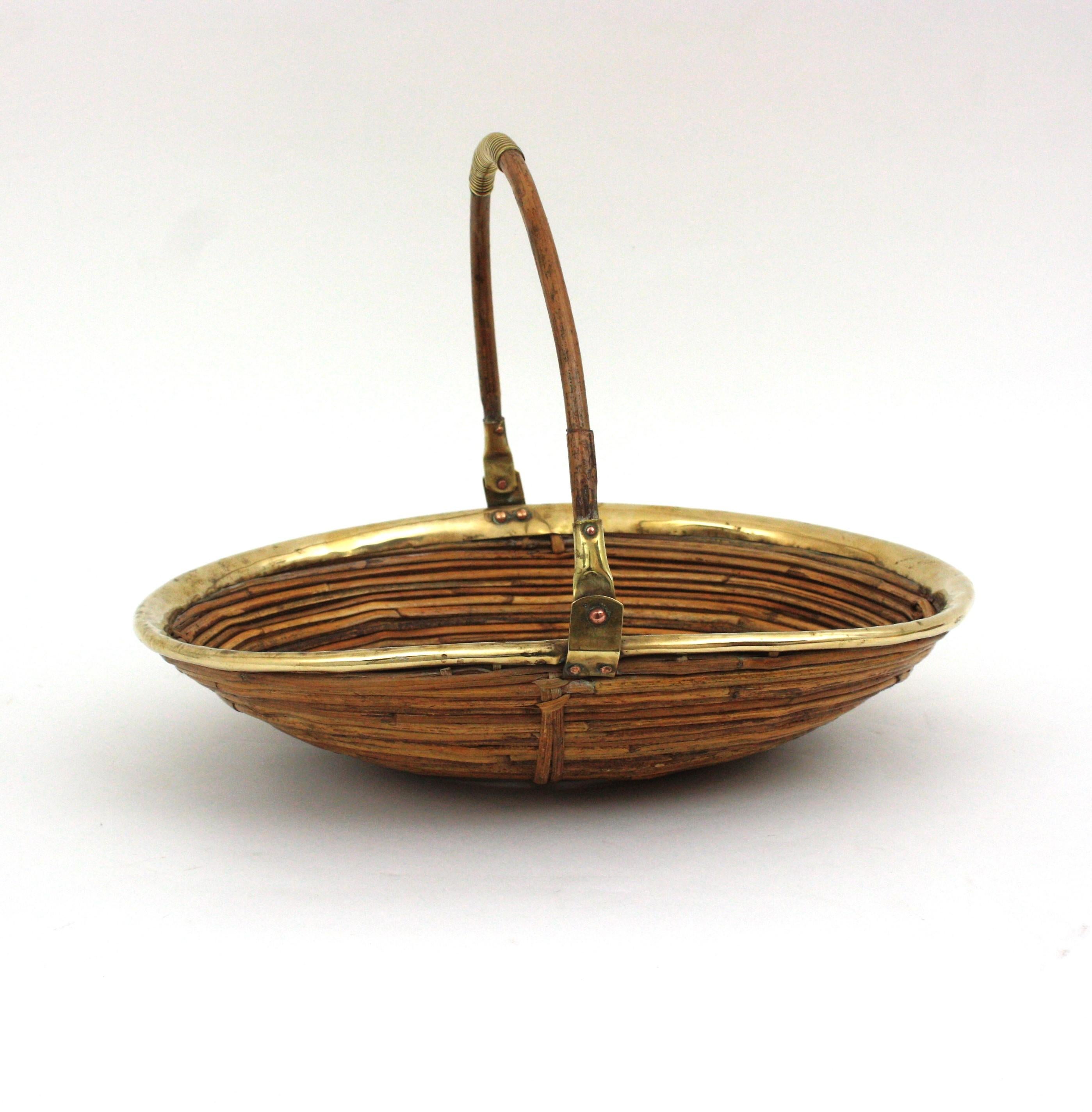 Hand-Crafted Italian 1970s Oval Large Basket / Centerpiece in Rattan and Brass For Sale