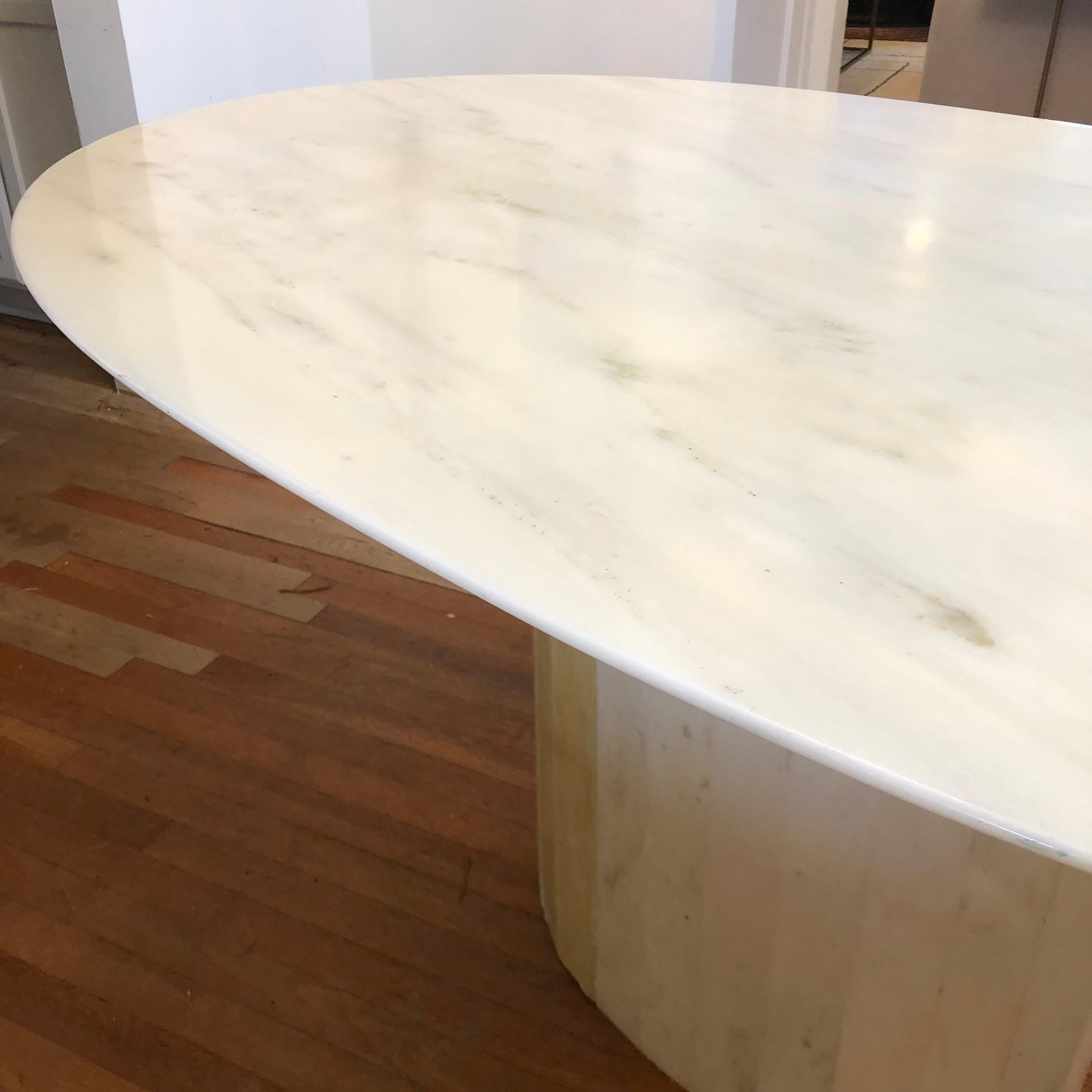 Italian 1970's Oval Mid-Century Modern Marble Pedestal Dining Table/Desk 10