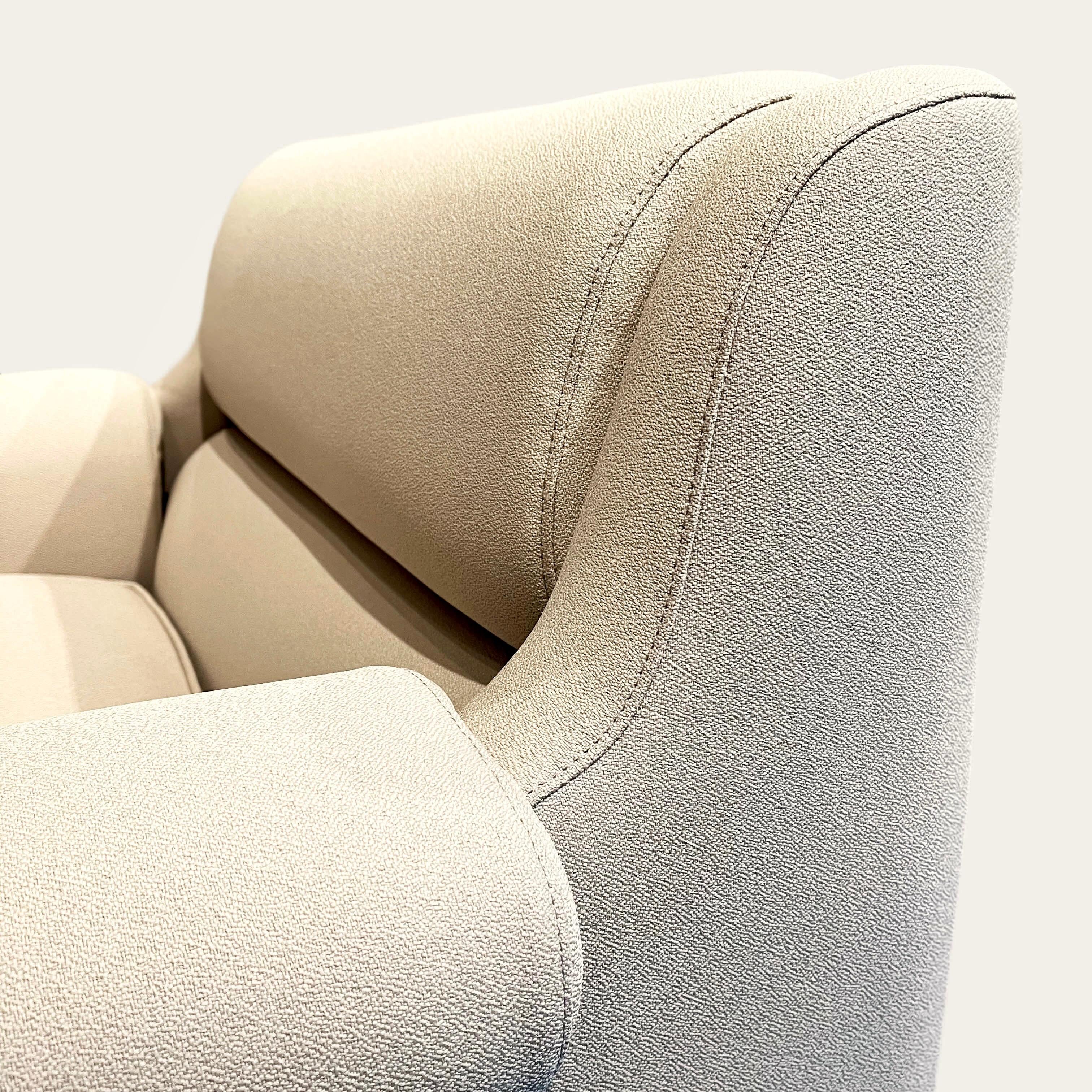 Paire de fauteuils italiens des années 1970 Bon état - En vente à CA, CA